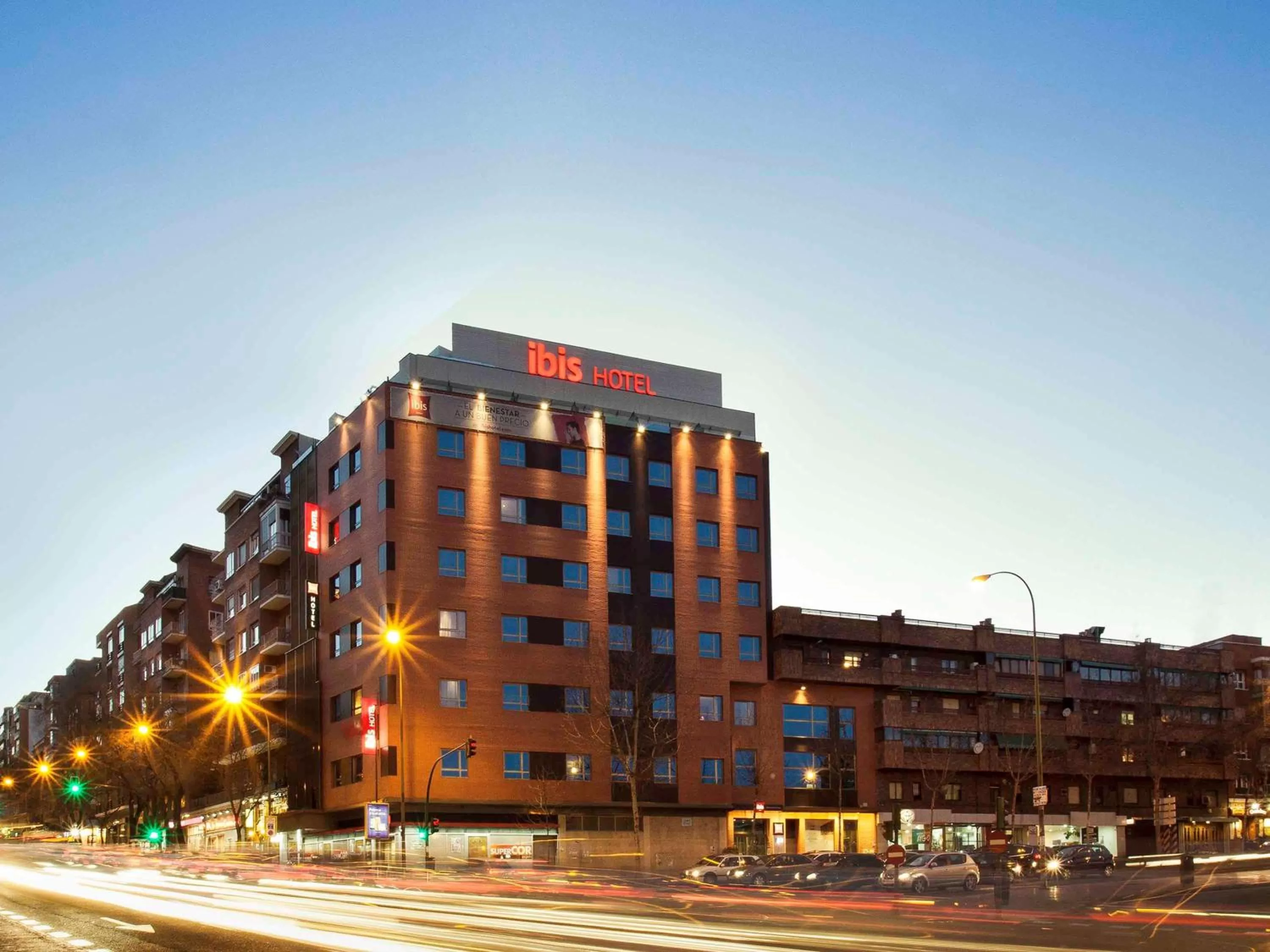 Property building in Ibis Madrid Centro las Ventas
