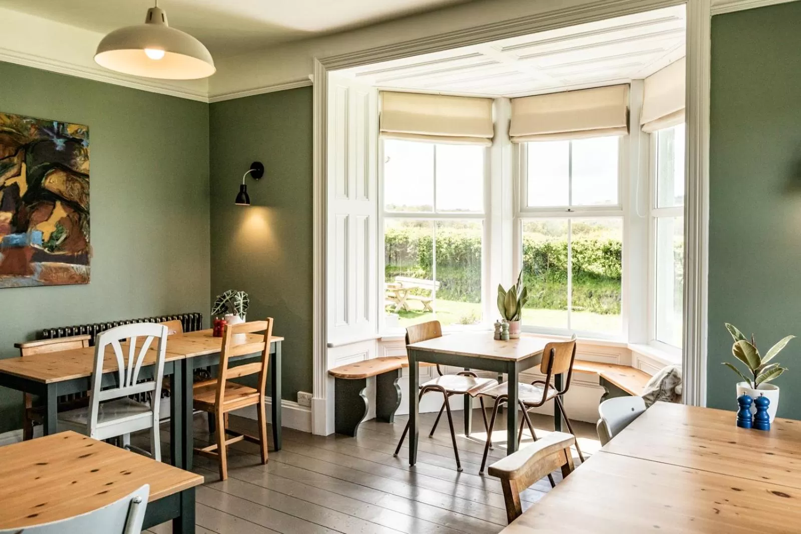 Restaurant/places to eat in The Old Vicarage