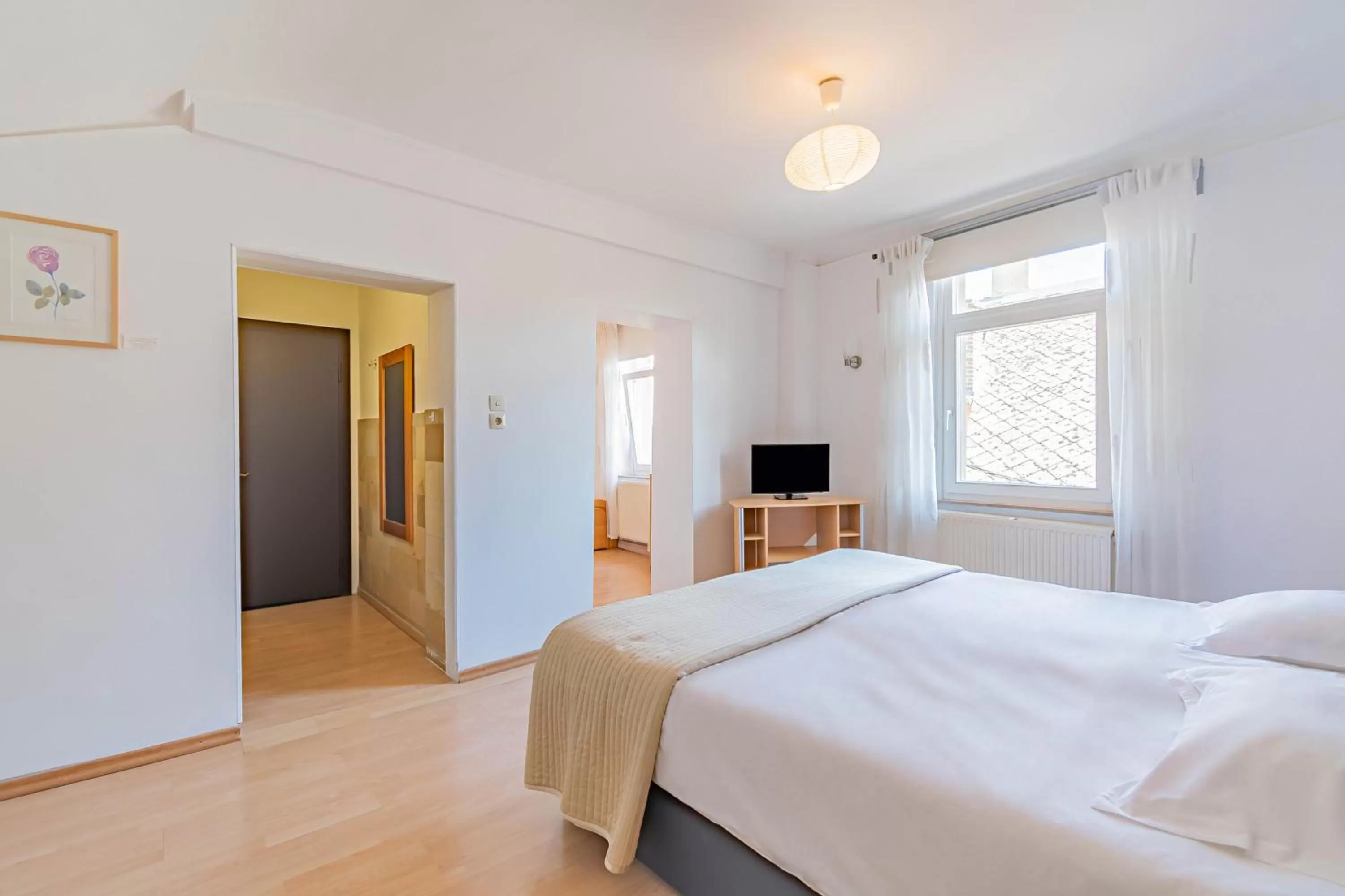 Bed in Hôtel Le Petit Poète