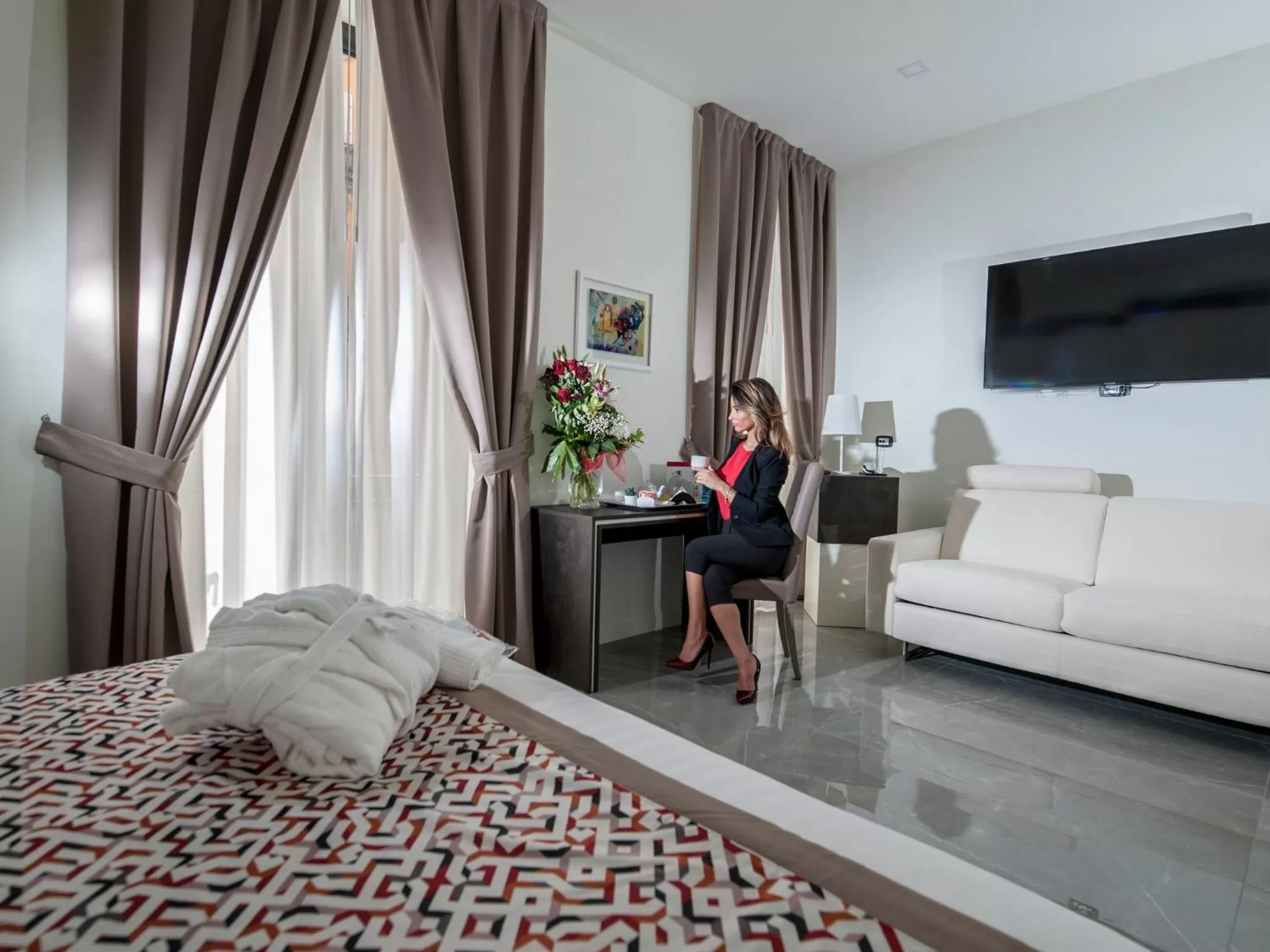 Decorative detail, Bed in Palazzo Firenze