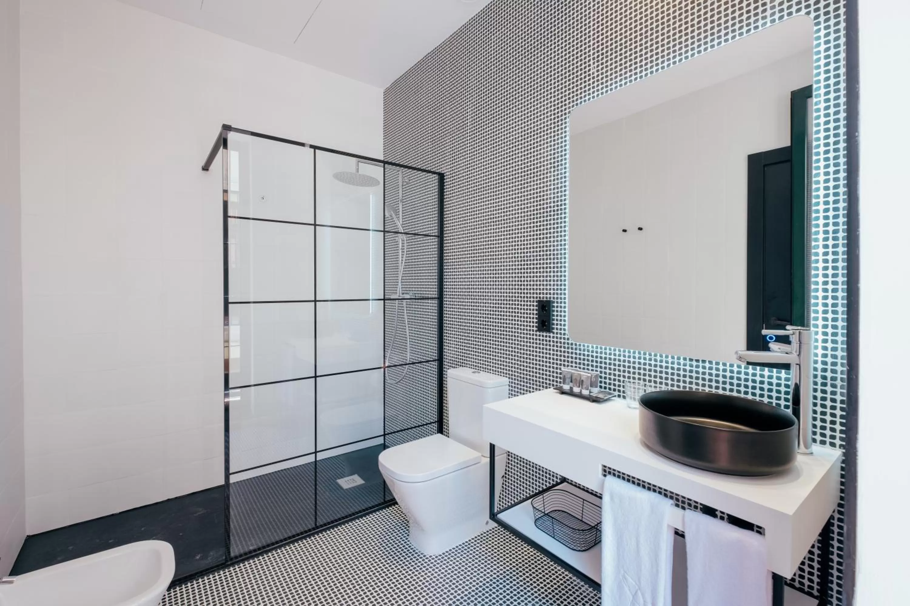 Bathroom in Hotel Cetina Casa de las Telas Sevilla