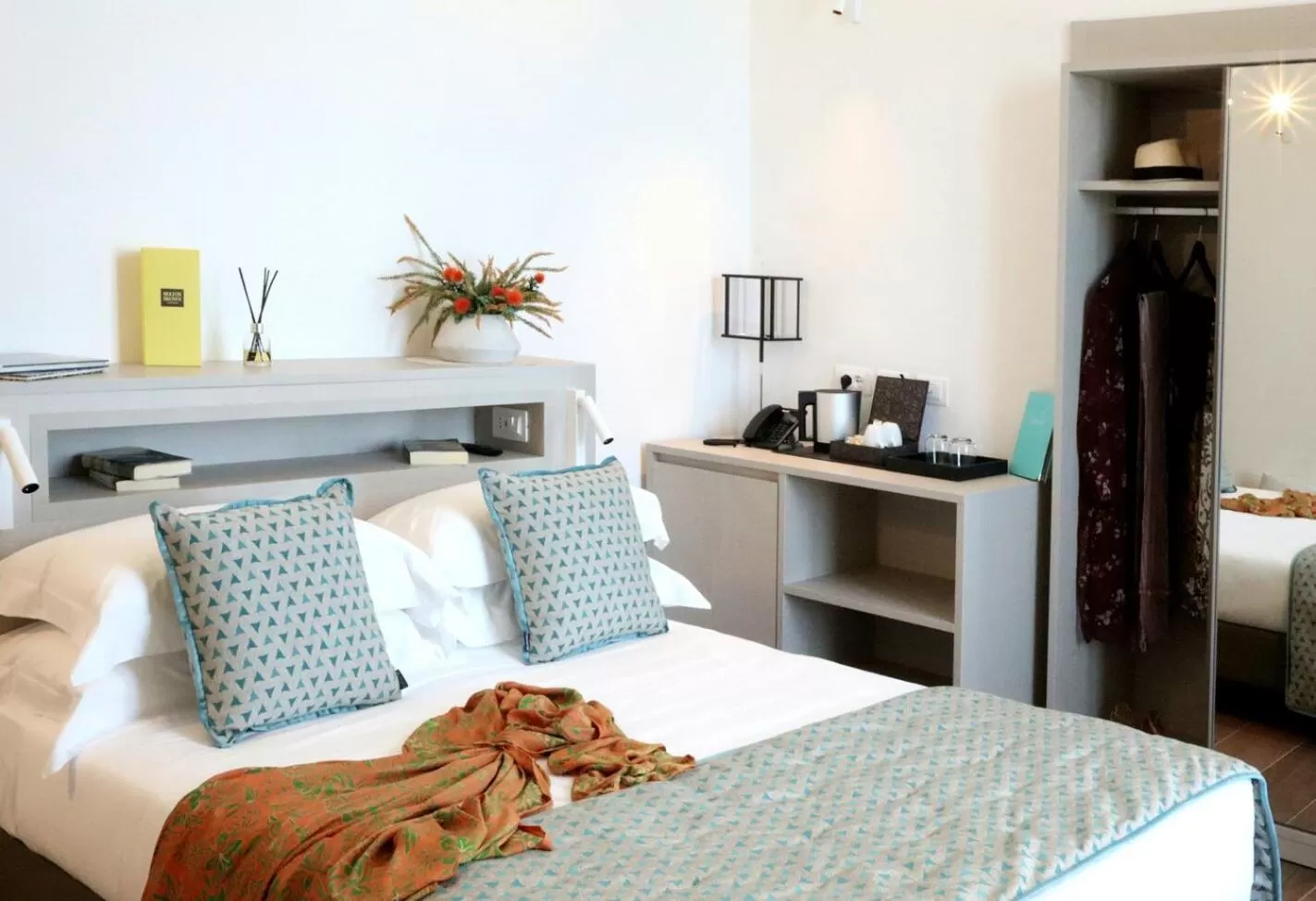 Photo of the whole room, Bed in Sublimis Boutique Hotel Adults-Only