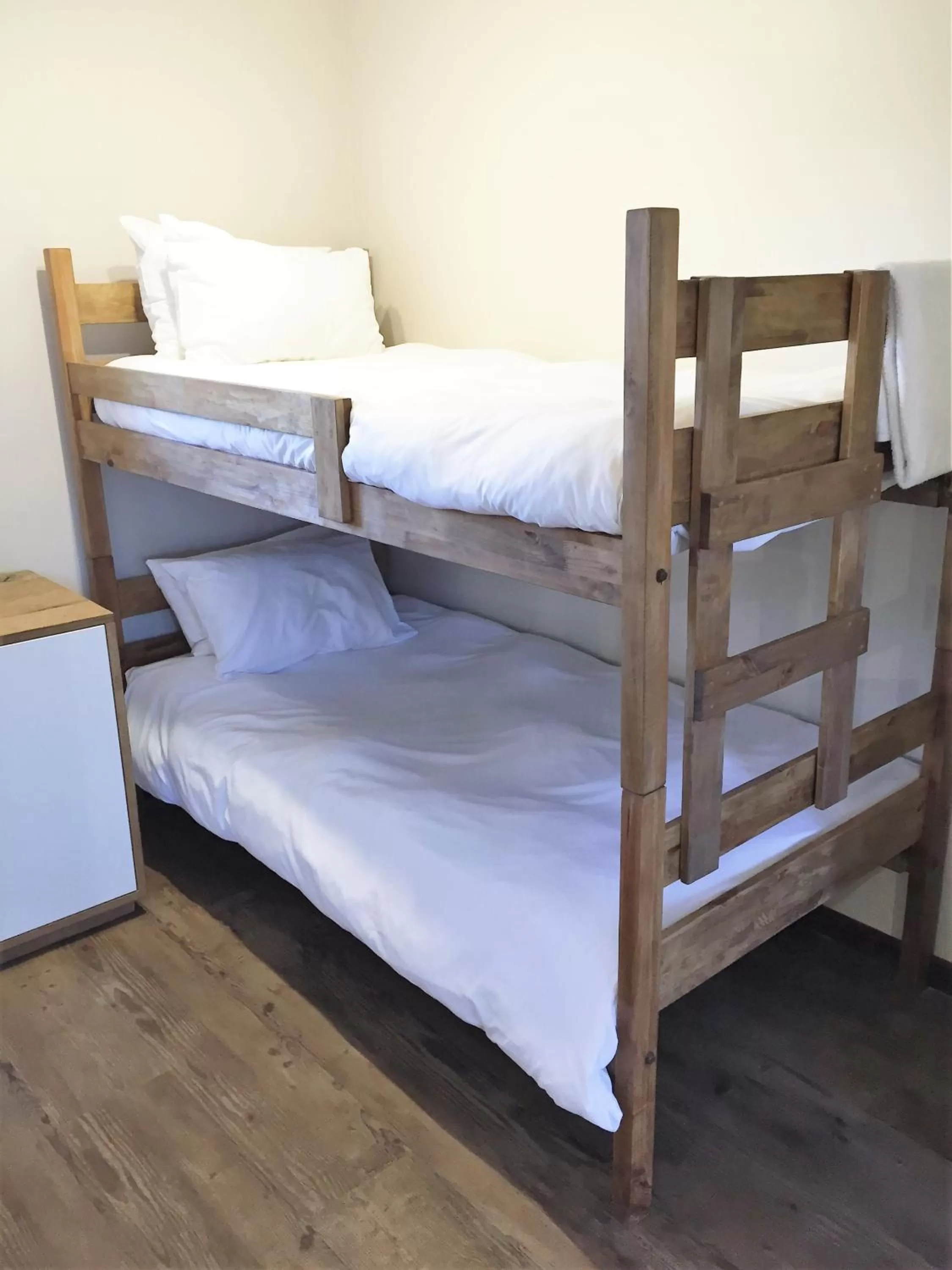Decorative detail, Bed in Loerie Guest Lodge