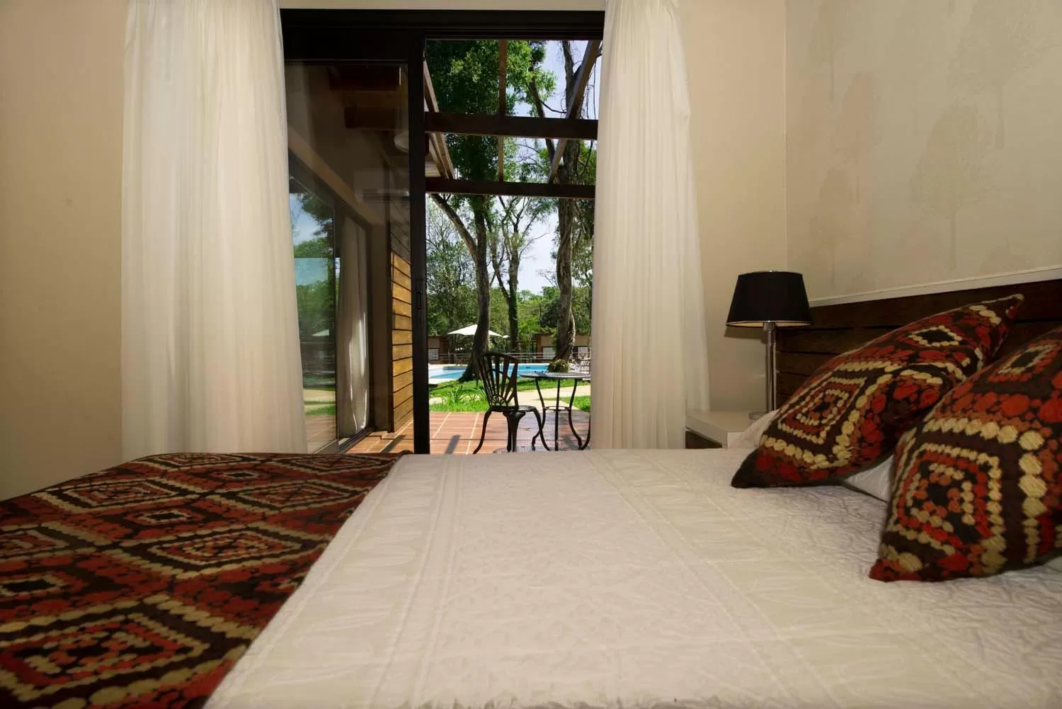 Garden view, Bed in Gran Hotel Tourbillon & Lodge