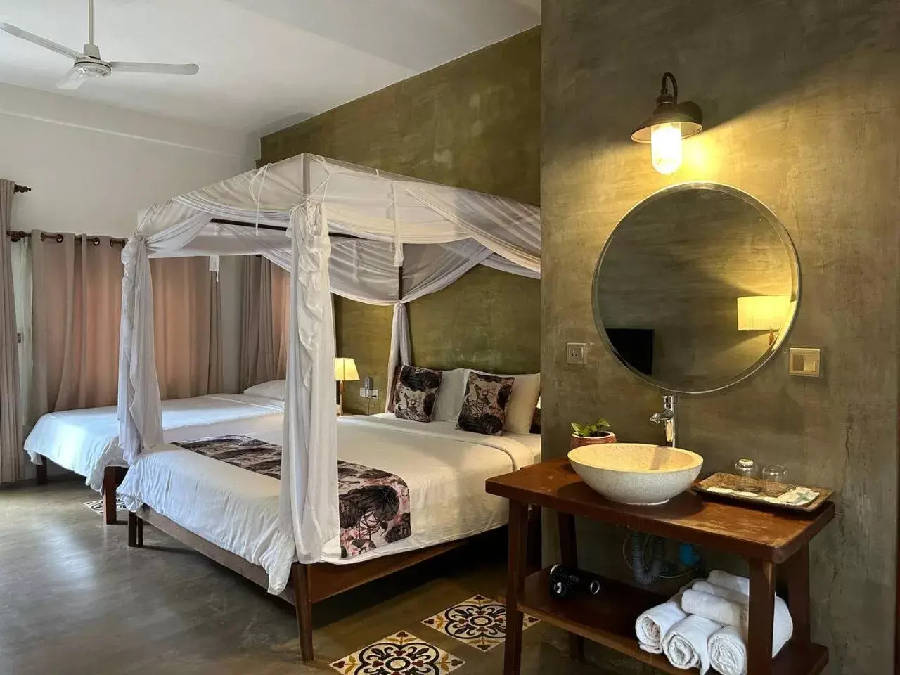 Deluxe Double Room with Two Double Beds in Dontrei Villa Angkor Deluxe Double Room with Two Double Beds in Dontrei Villa Angkor