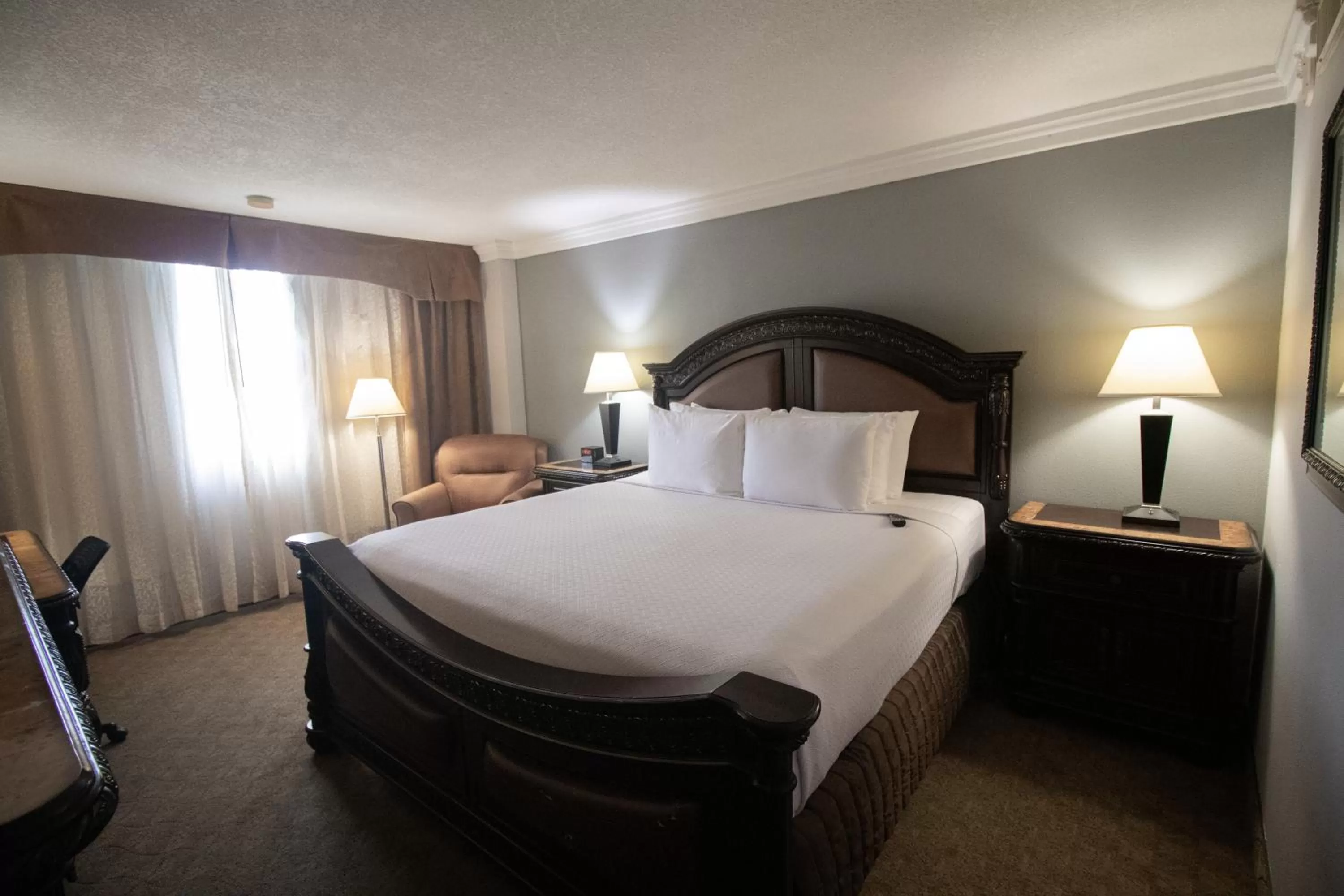 Bed in Wyndham Houston near NRG Park - Medical Center