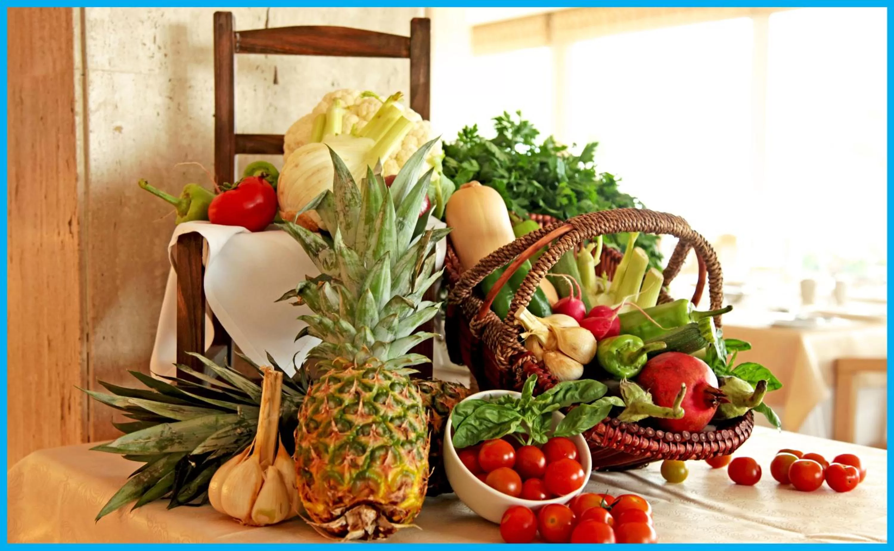 Restaurant/places to eat in Poseidonia Beach Hotel