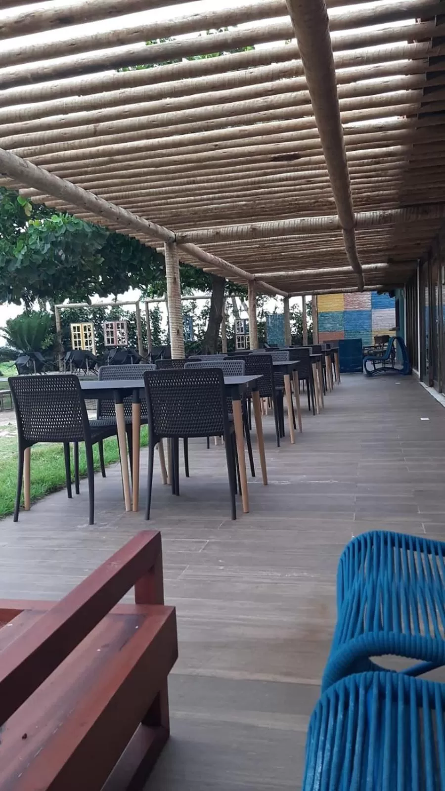 Restaurant/places to eat in Angá Beach Hotel