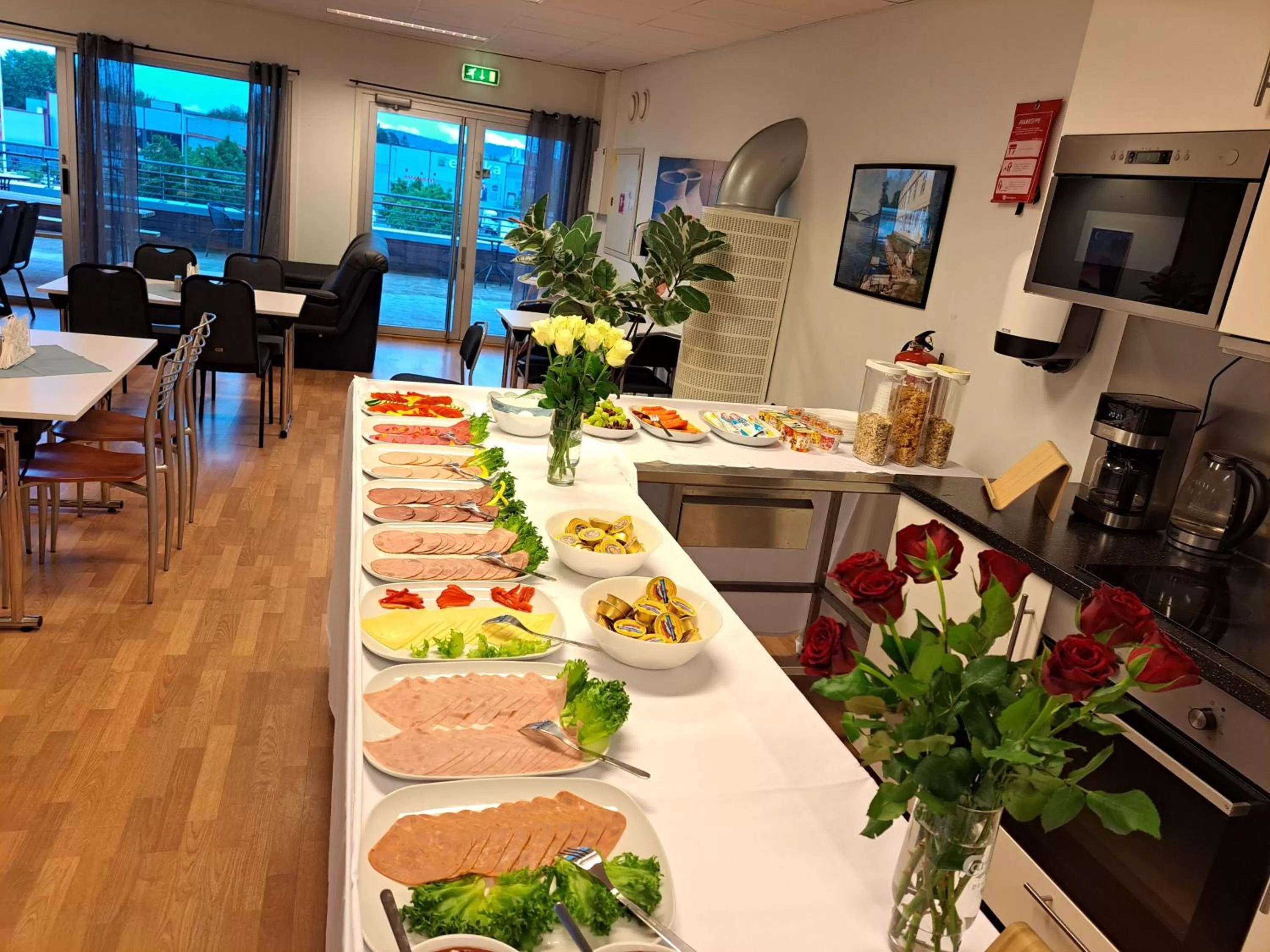 Buffet breakfast in Motell Svinesundparken