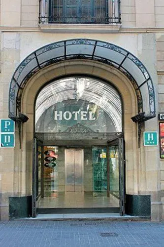 Facade/entrance in Hotel Toledano Ramblas