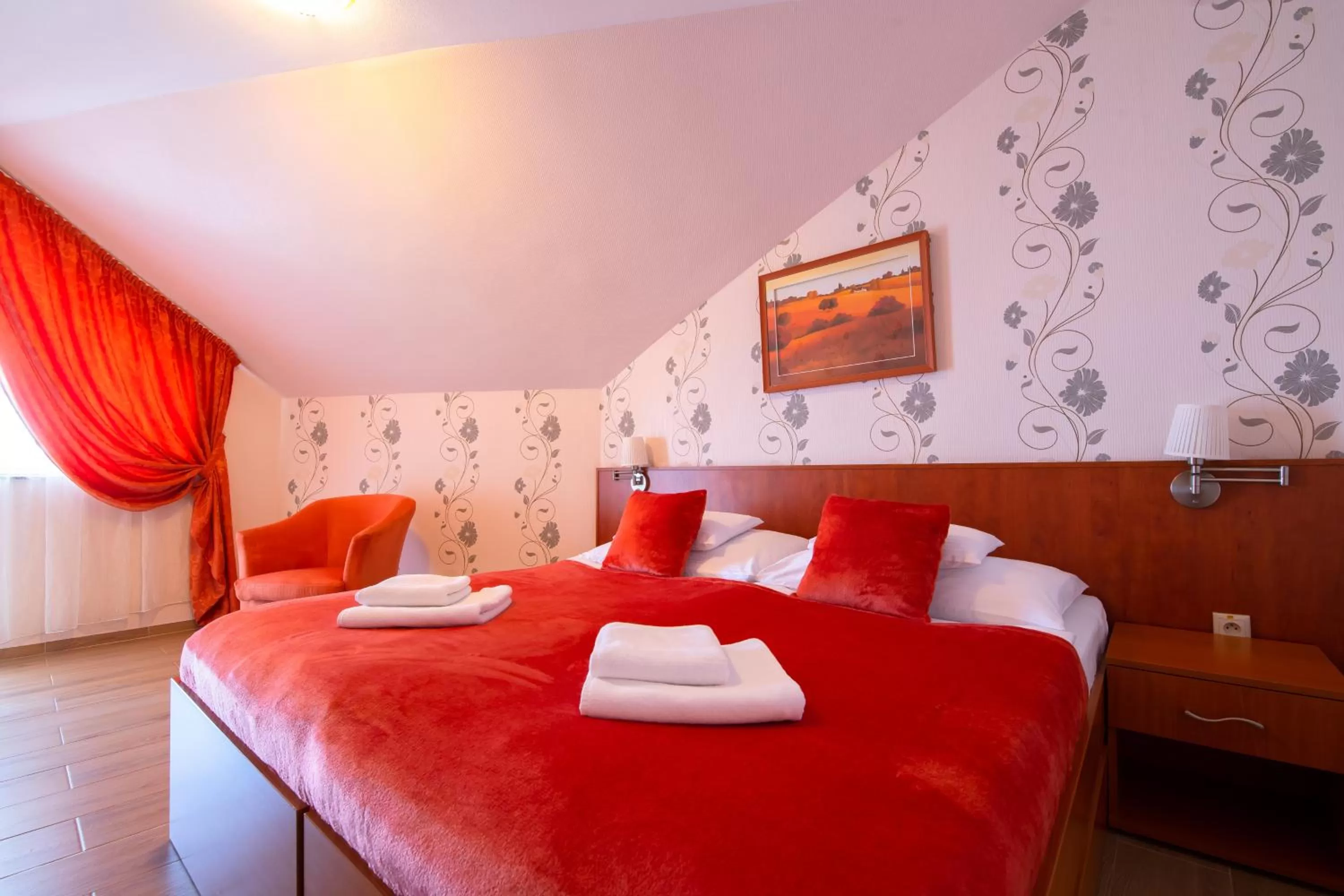 Bed in Spa & Wellness Hotel Orchidea