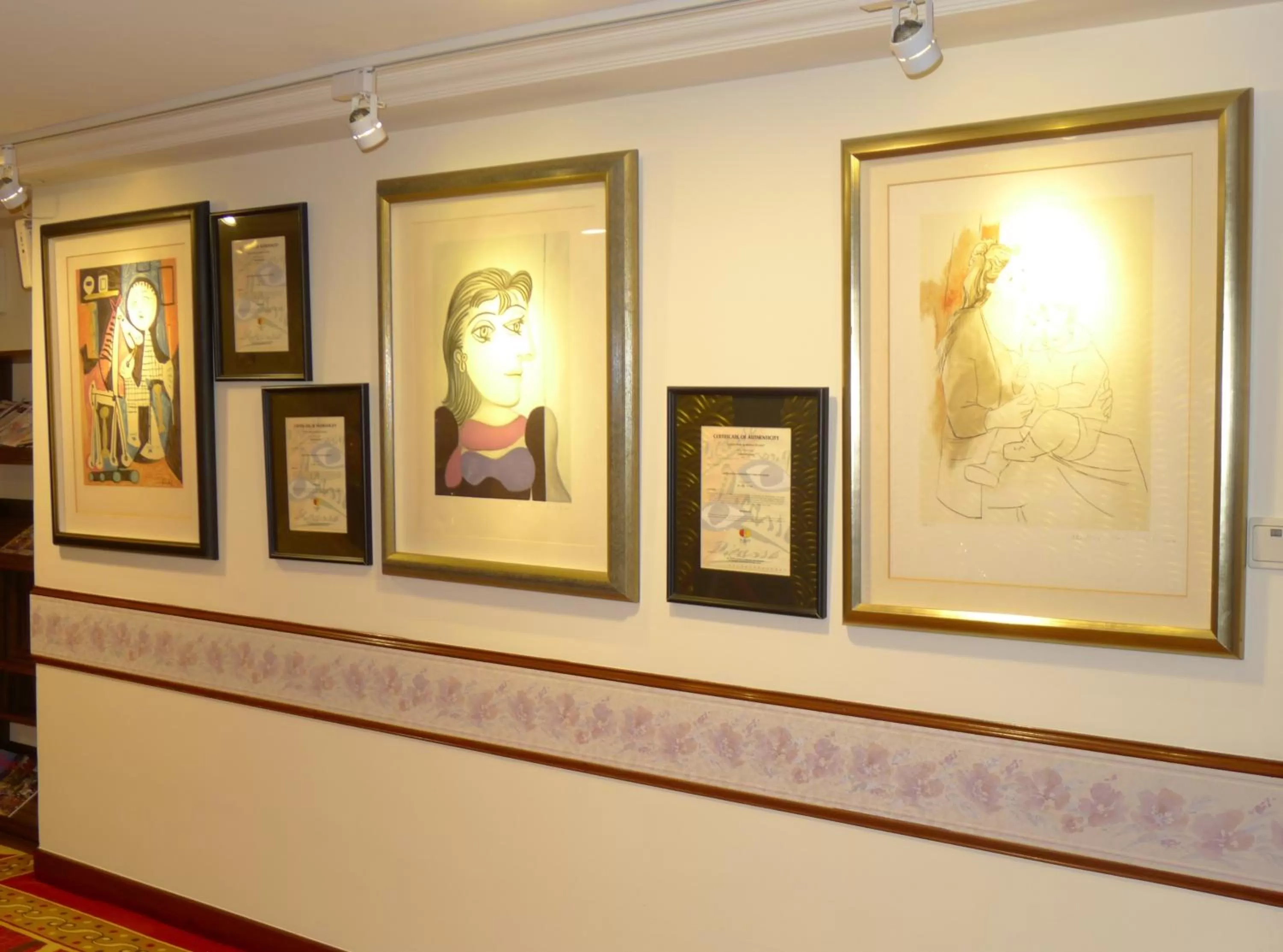 Decorative detail in Chyuan Du Spring Resort