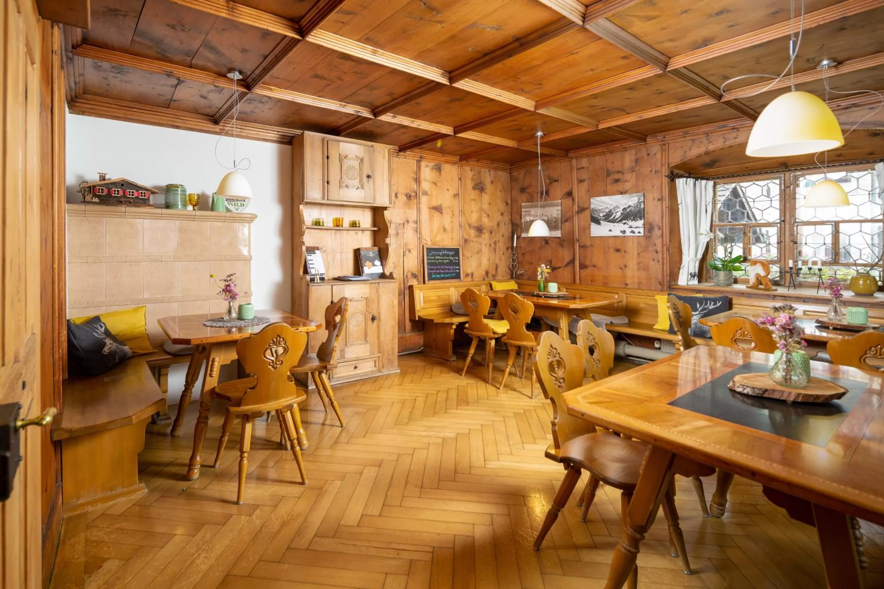 Restaurant/places to eat in Gasthaus Rössle