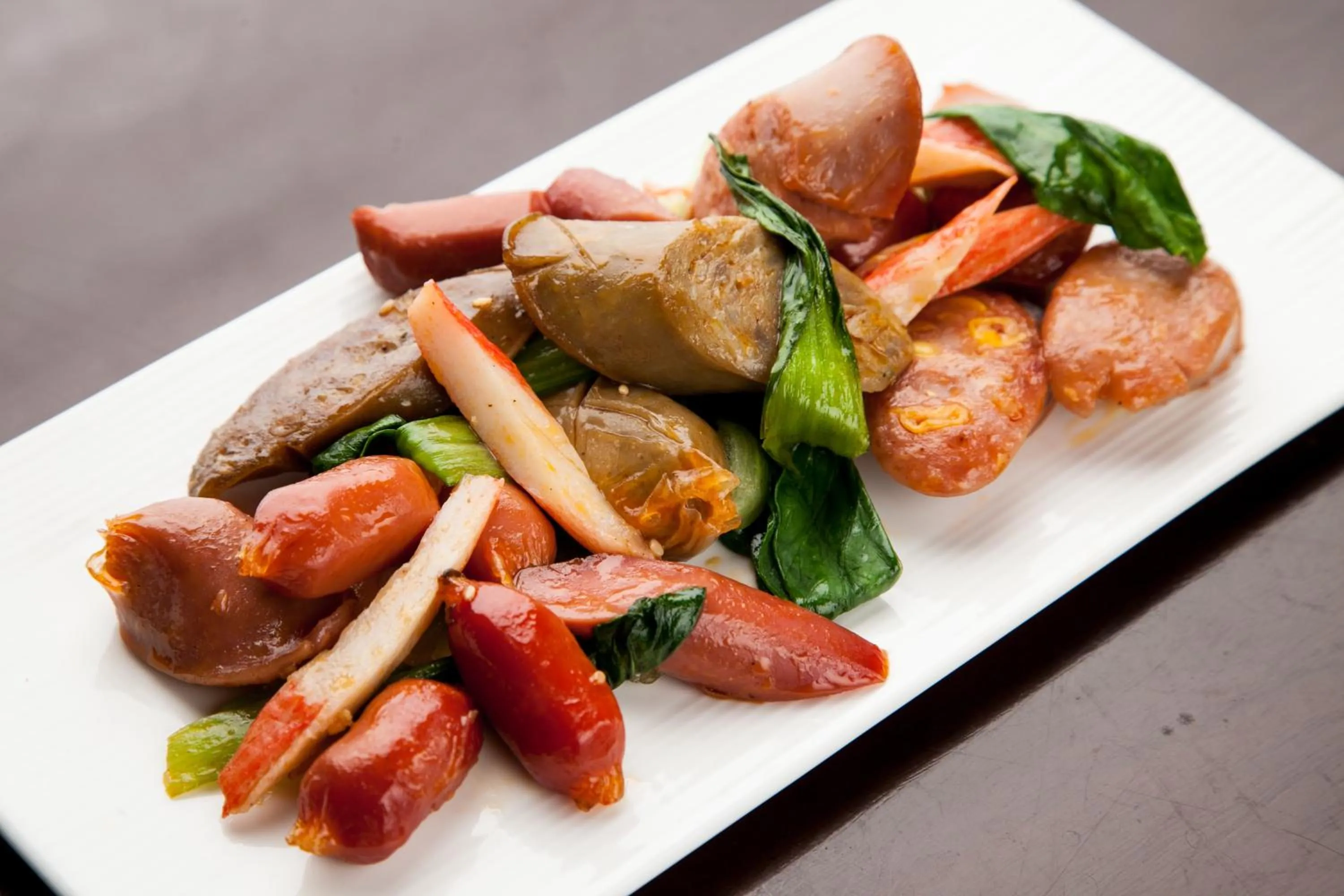 Restaurant/places to eat in Hotel Pharos