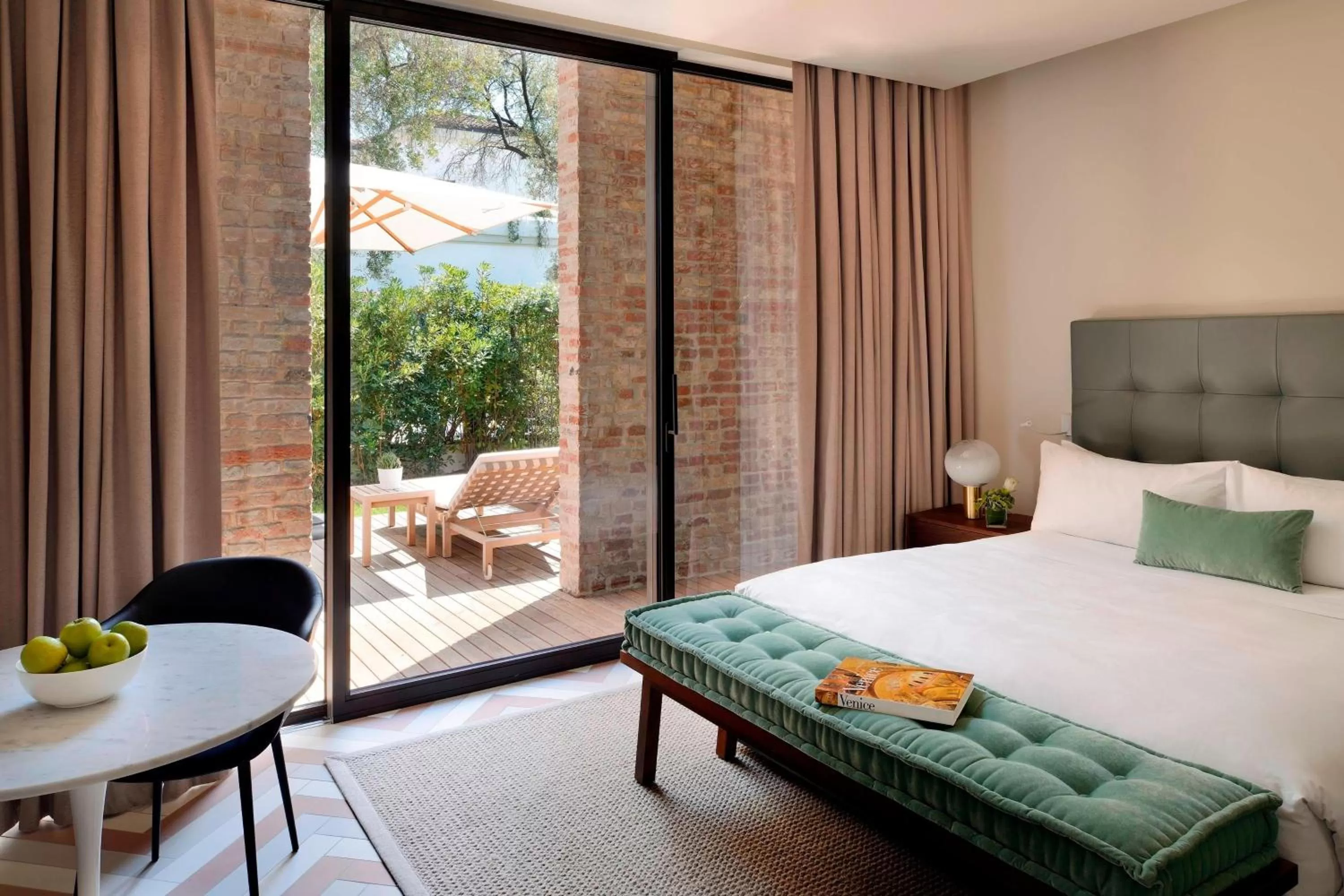 Photo of the whole room, Bed in JW Marriott Venice Resort & Spa