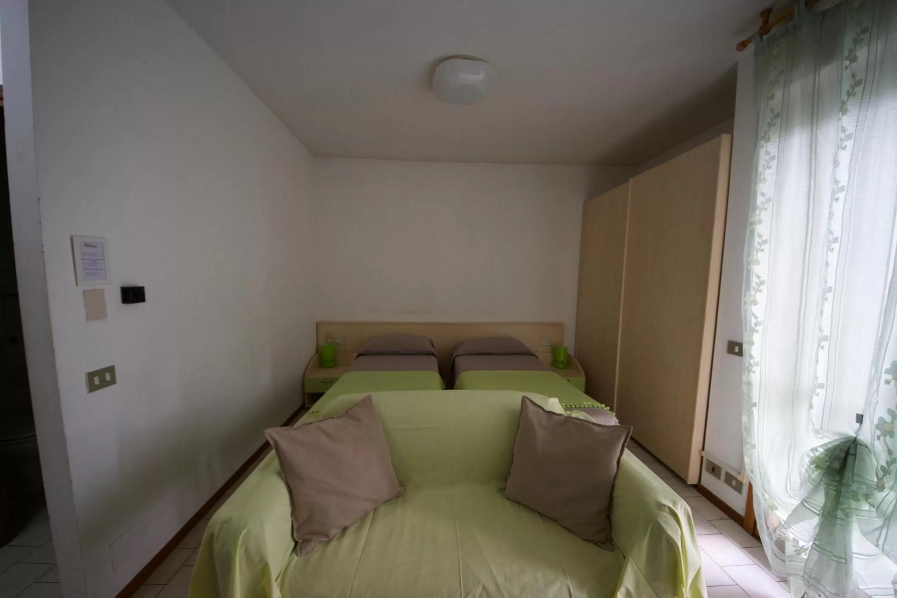 Bed in Parmigianino Apartments