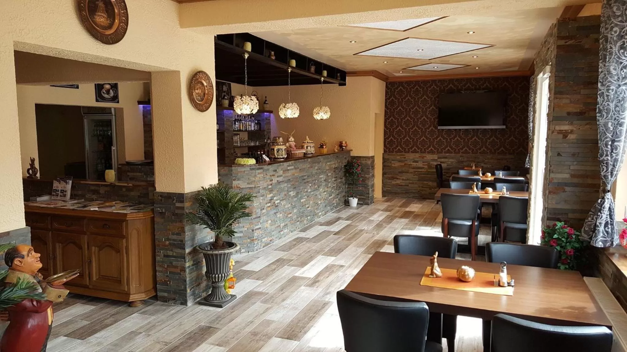 Restaurant/places to eat in Hotel im Rheintal