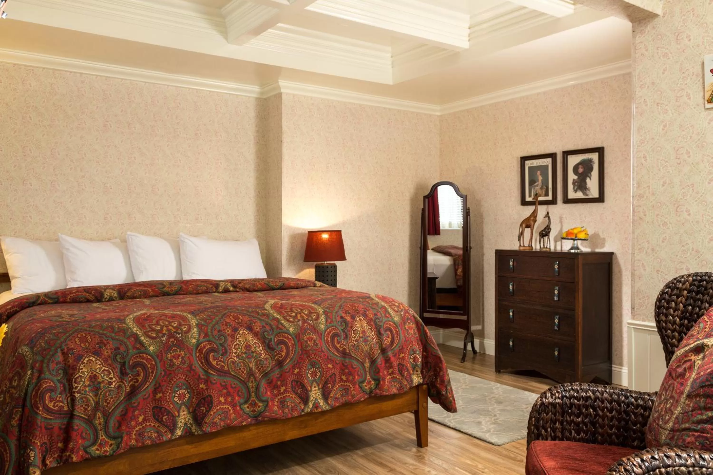 Queen of Hearts in Cheshire Cat Inn & Cottages