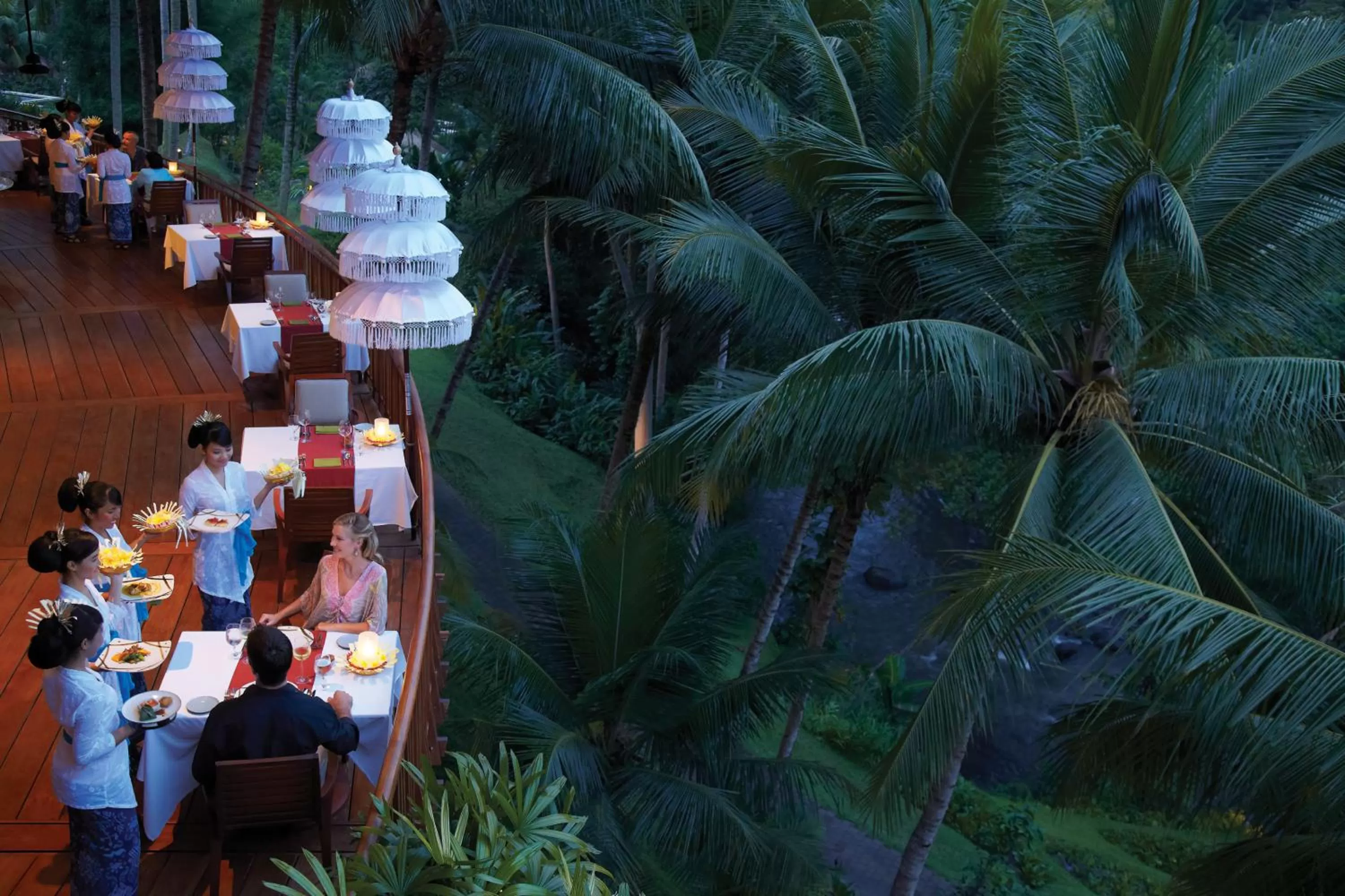 Restaurant/places to eat in Four Seasons Resort Bali at Sayan