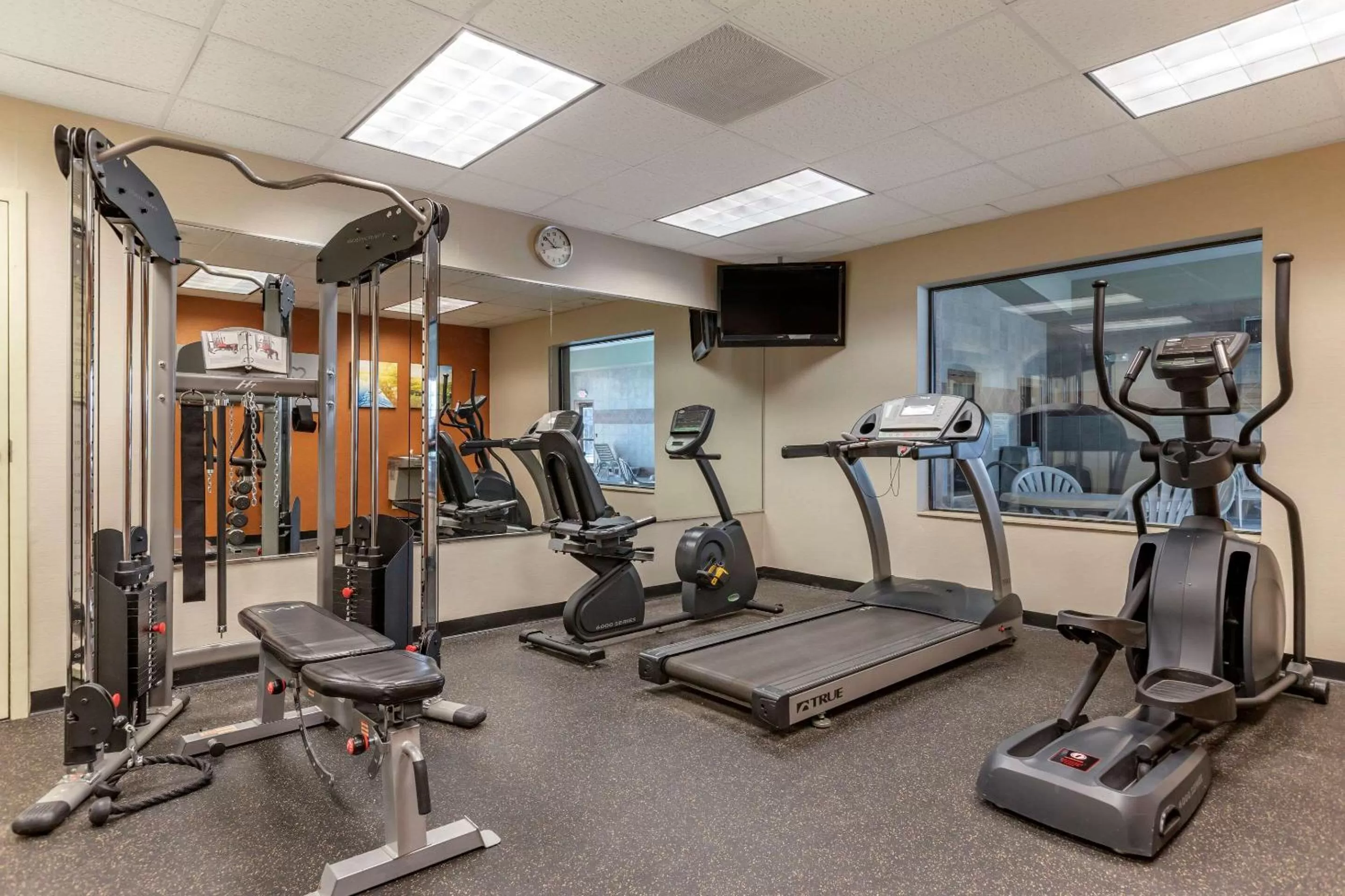 Fitness centre/facilities in Comfort Suites Grand Rapids South
