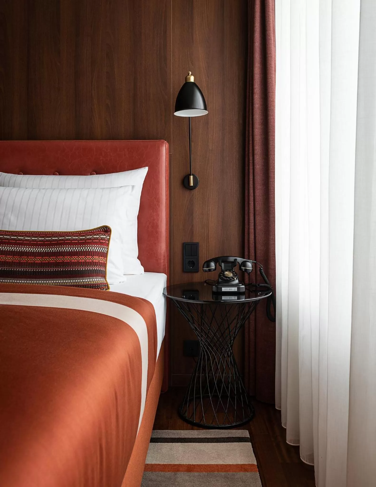 Bedroom, Bed in AMERON Hamburg Hotel Speicherstadt