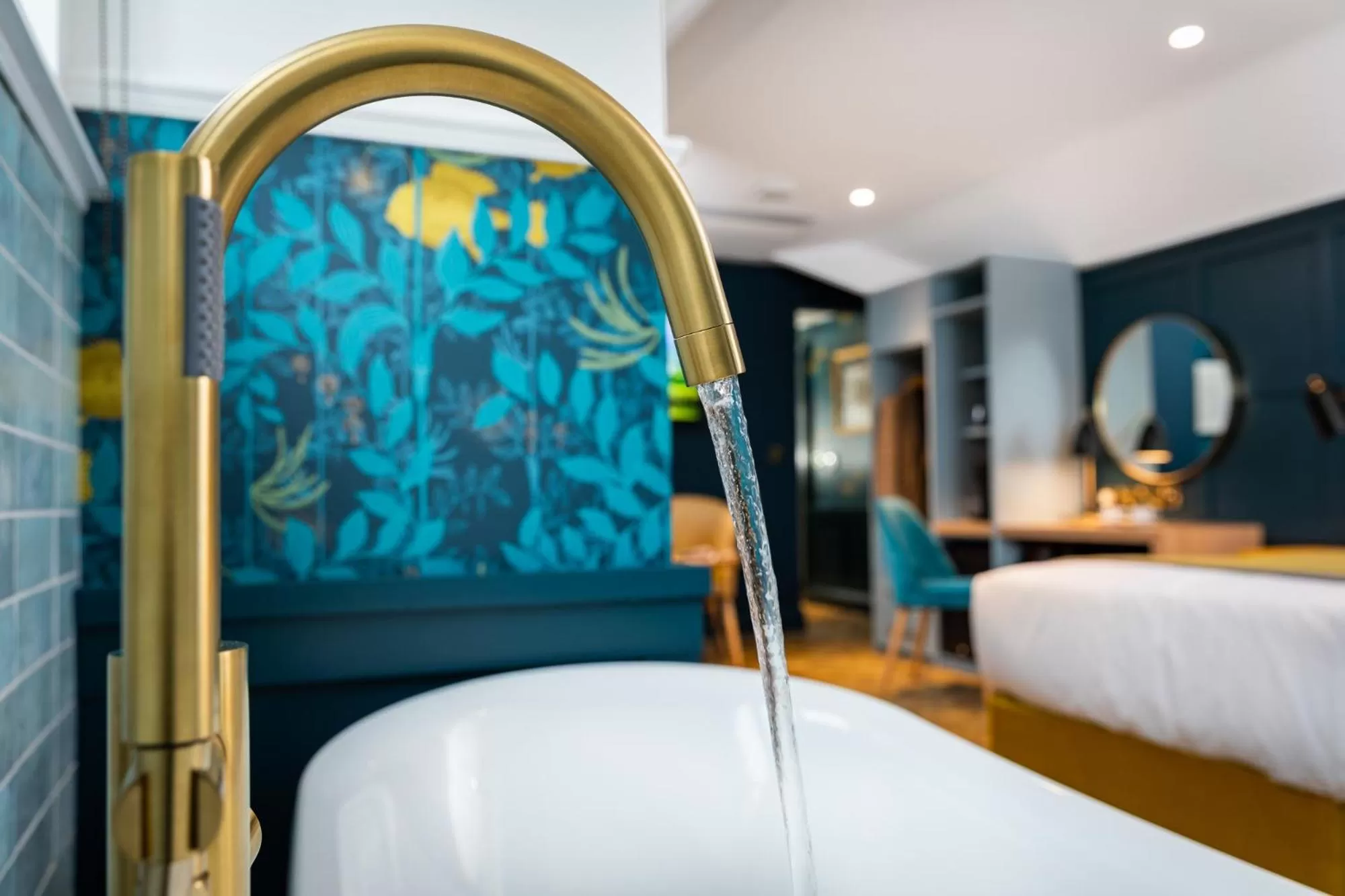 Bedroom, Bed in The Springs Resort & Golf Club