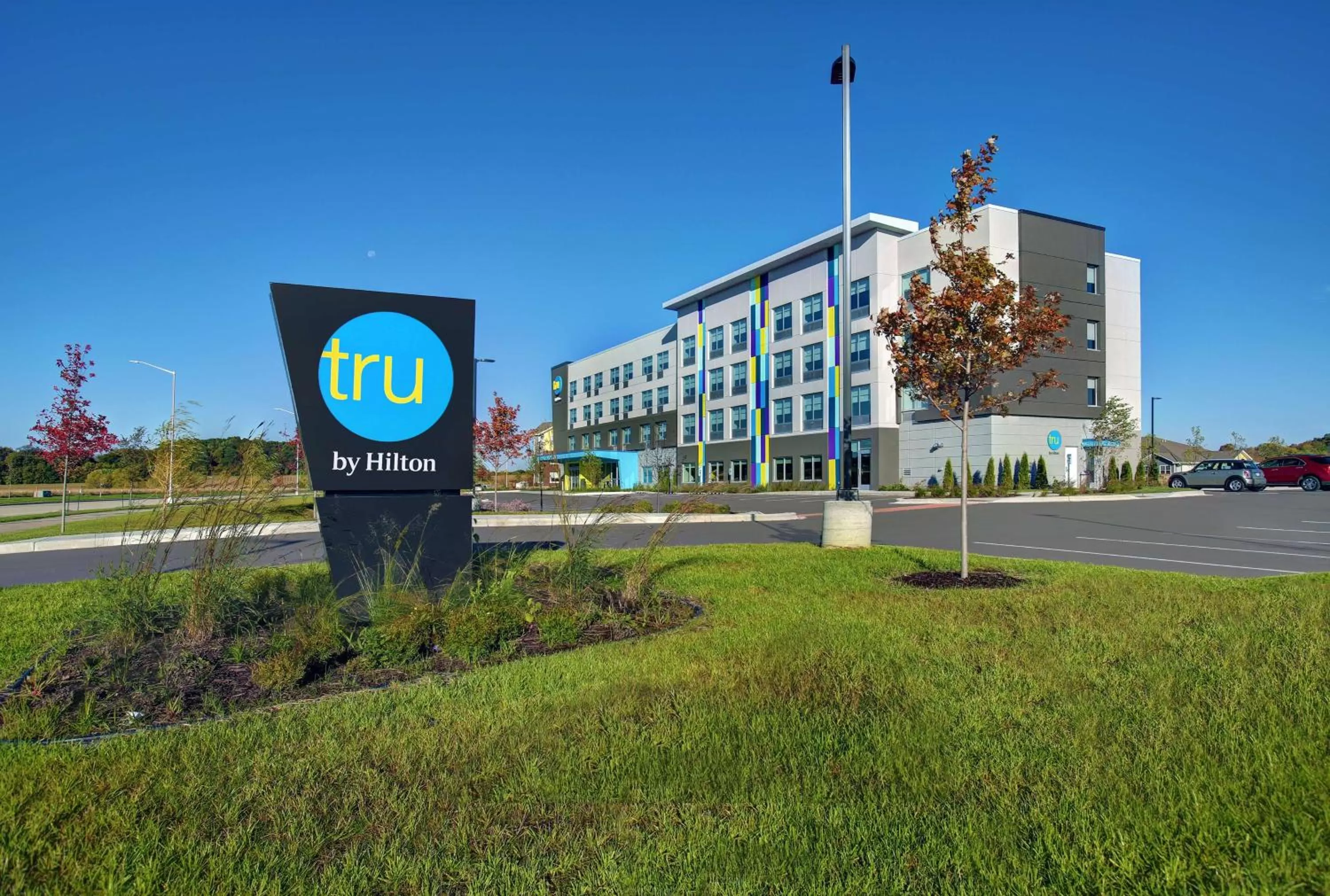 Property building in Tru By Hilton Stoughton