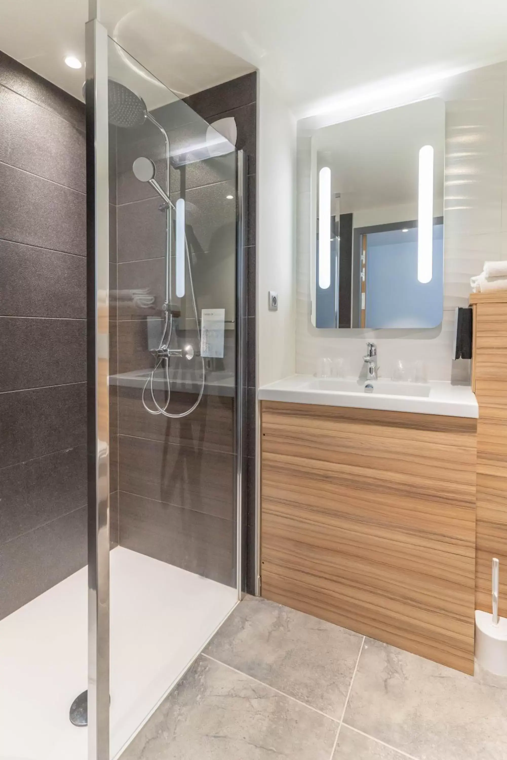 Standard Twin Room in Campanile Tours Nord Standard Twin Room in Campanile Tours Nord