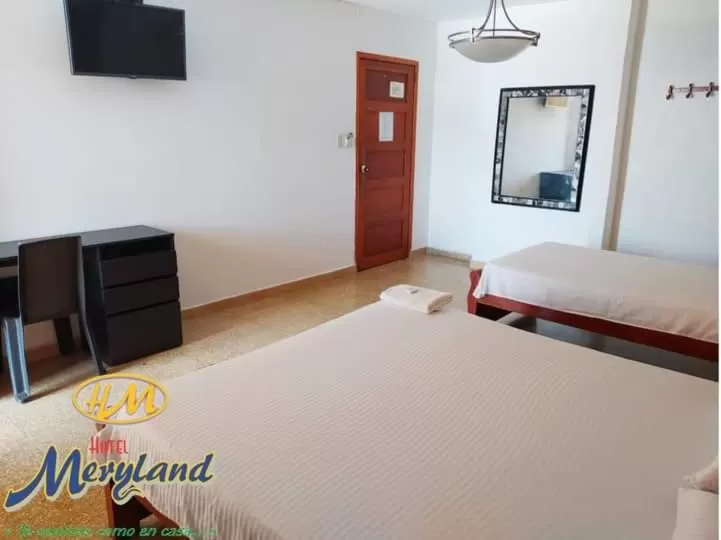 Bed in Hotel Meryland