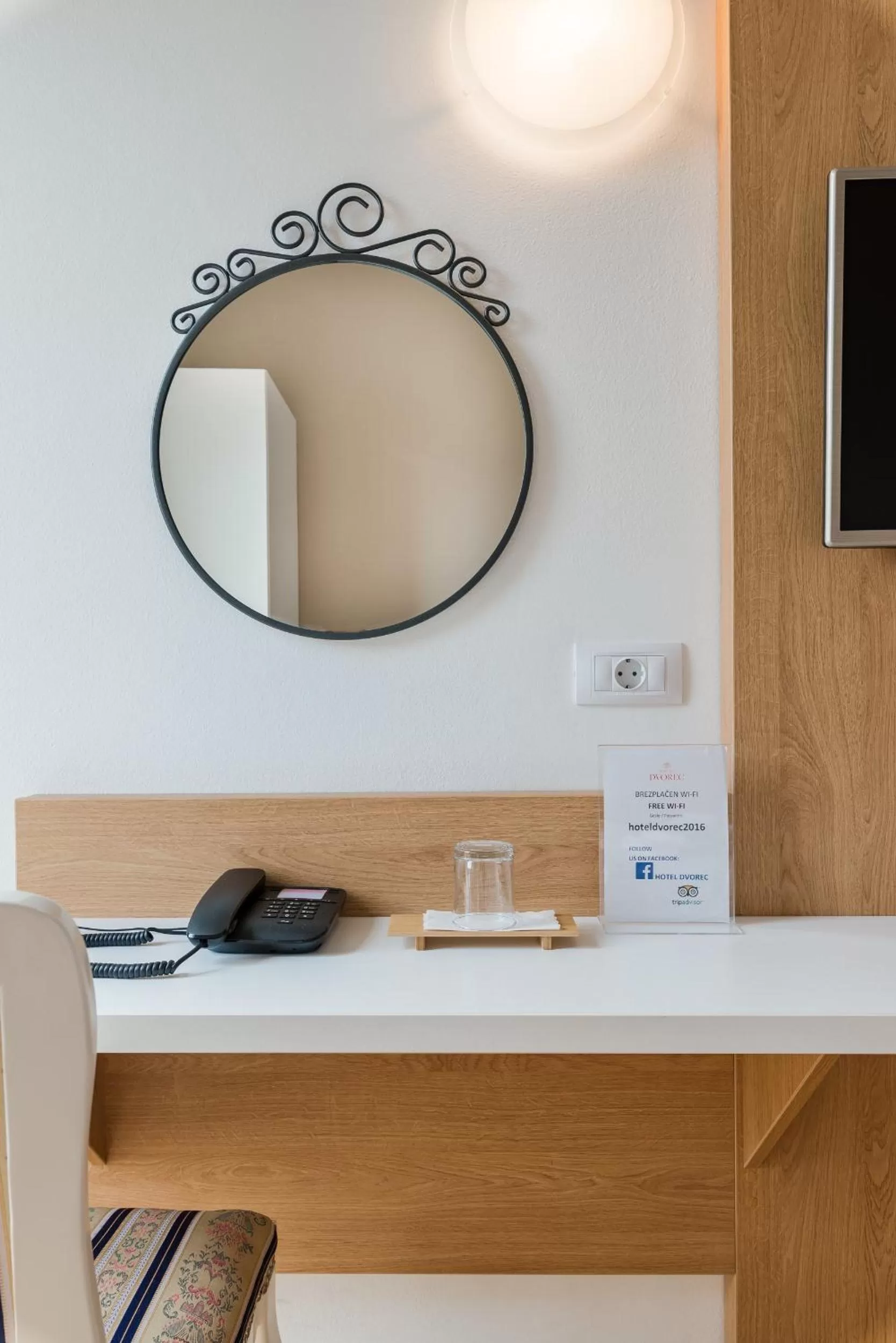 Decorative detail in Hotel Dvorec