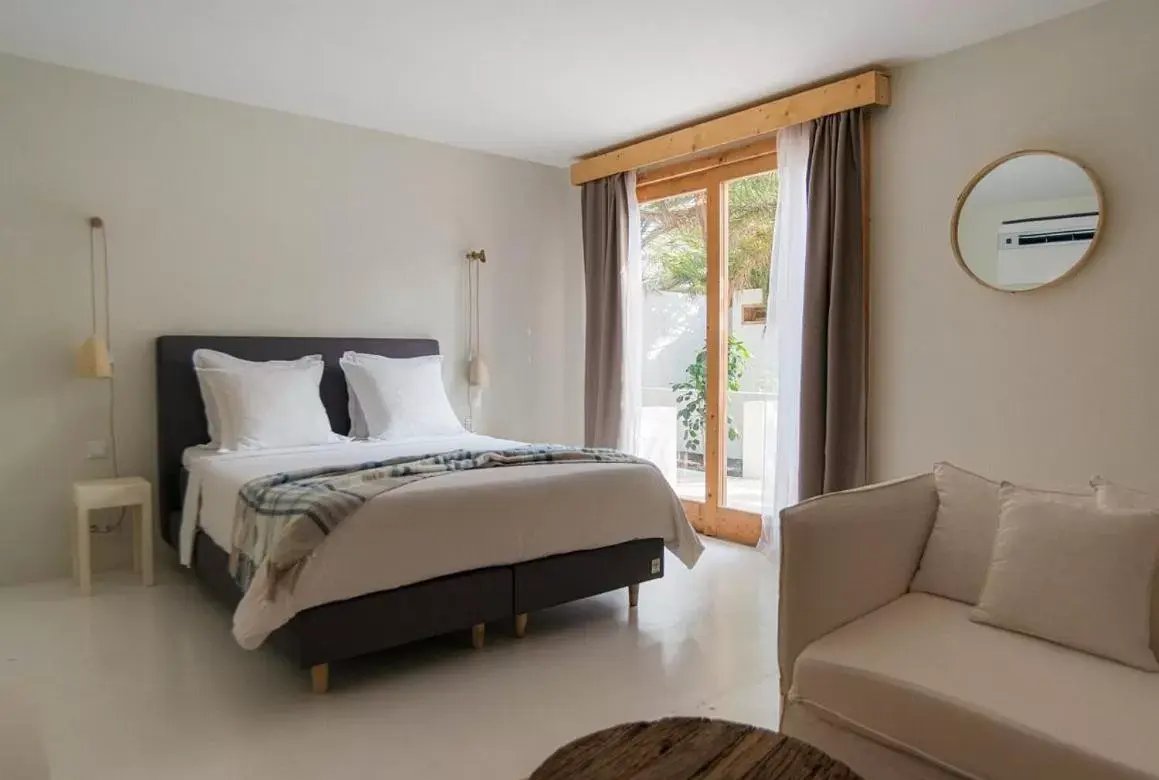 Double Room with Patio - single occupancy in Mansa Marina Hotel Double Room with Patio - single occupancy in Mansa Marina Hotel