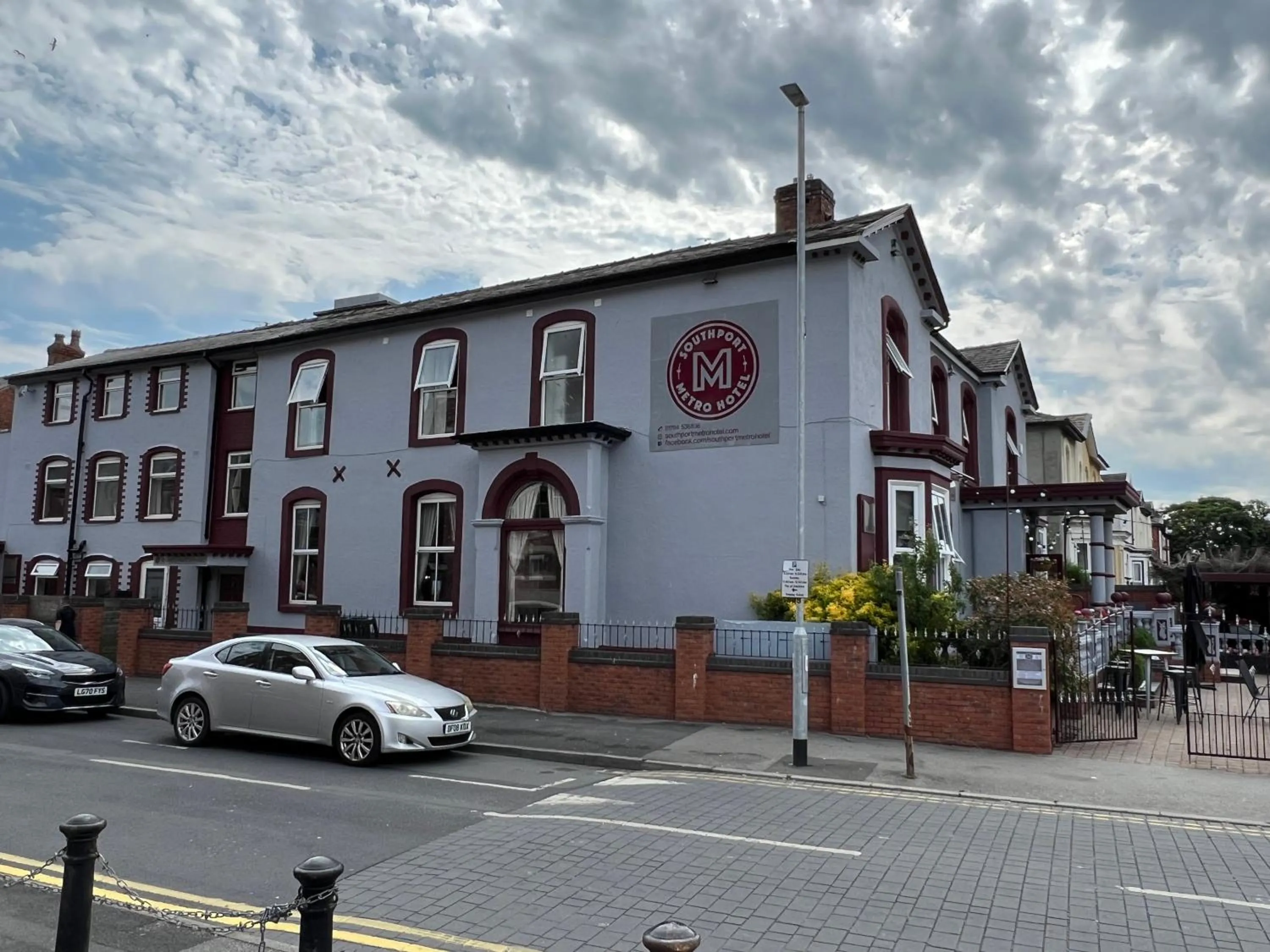 Property building in Southport Metro Hotel