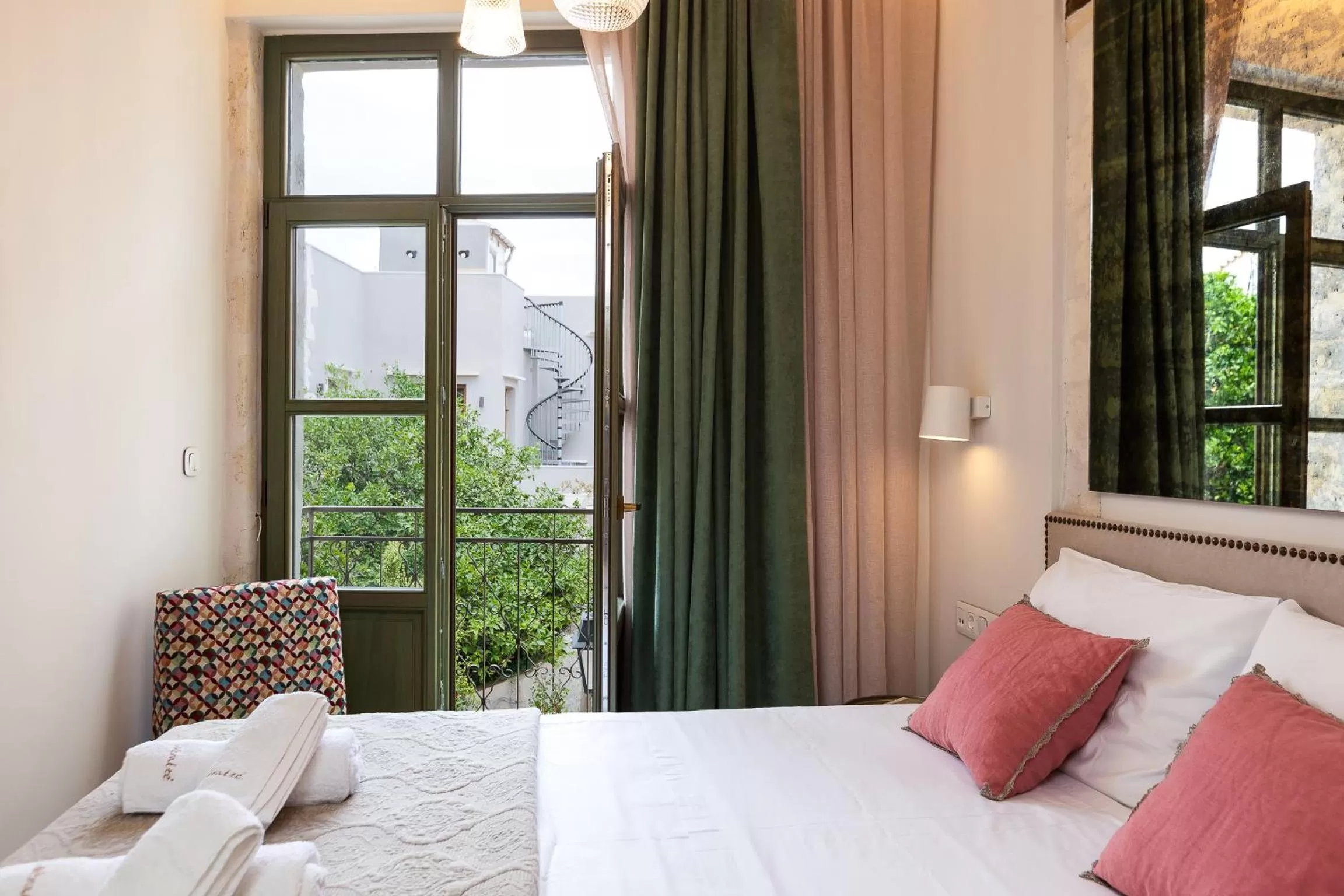 View in Neratze Hammam Suites