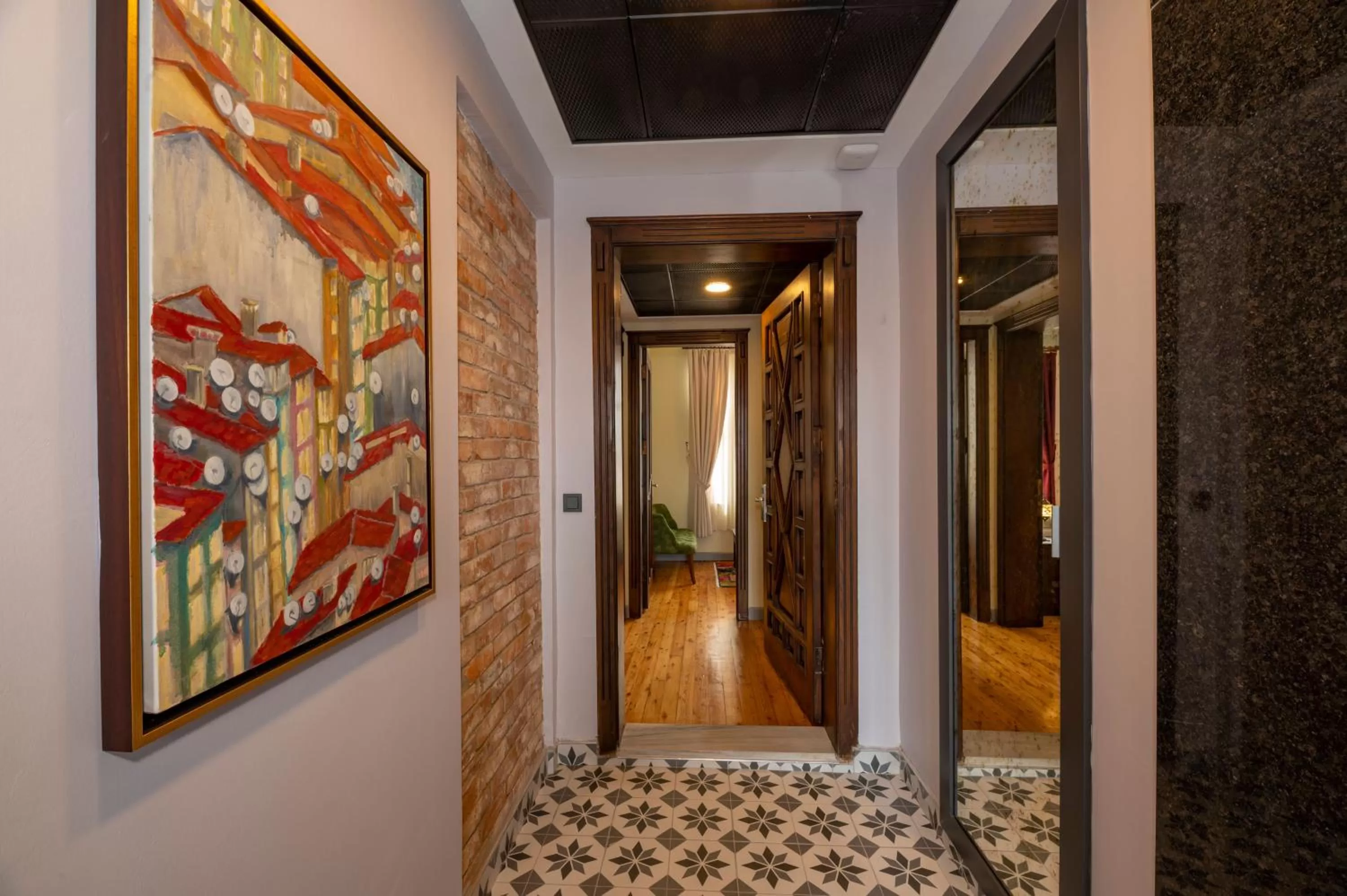 Decorative detail, Bed in O'Pera Okanlı Suites