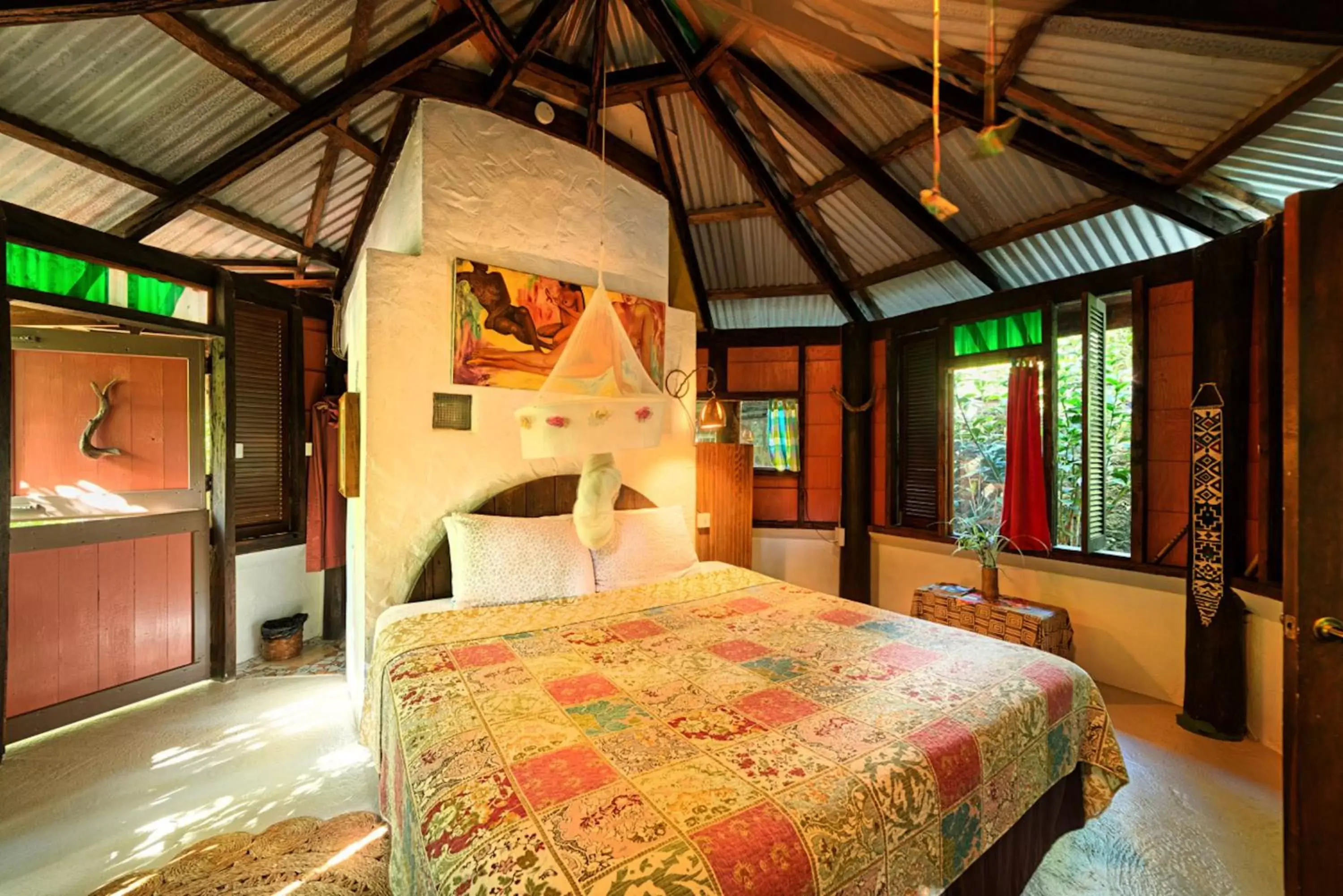 King Room with Balcony in Cocoa Cottage King Room with Balcony in Cocoa Cottage