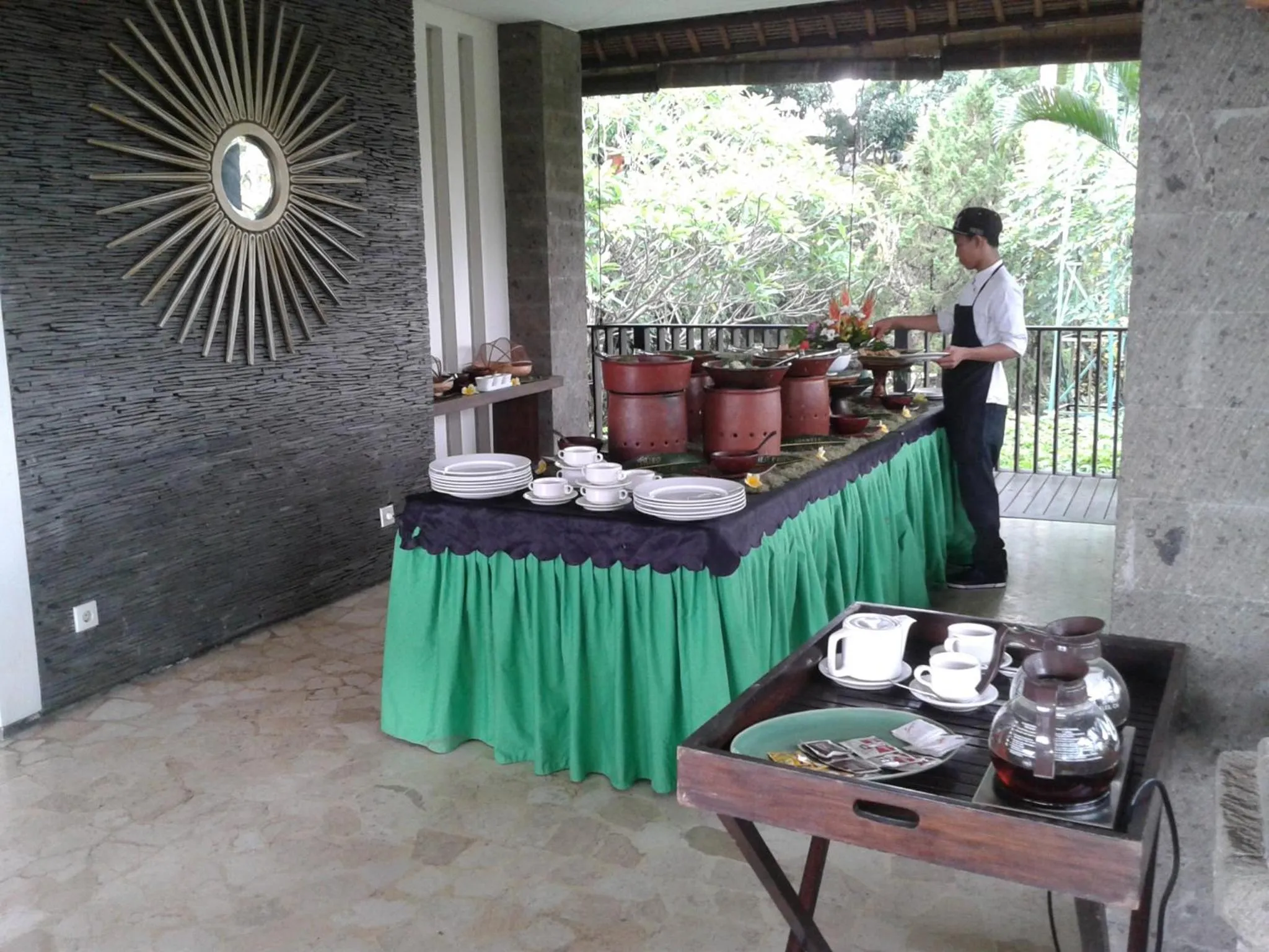 Food and drinks, Restaurant/Places to Eat in Anahata Villas and Spa Resort