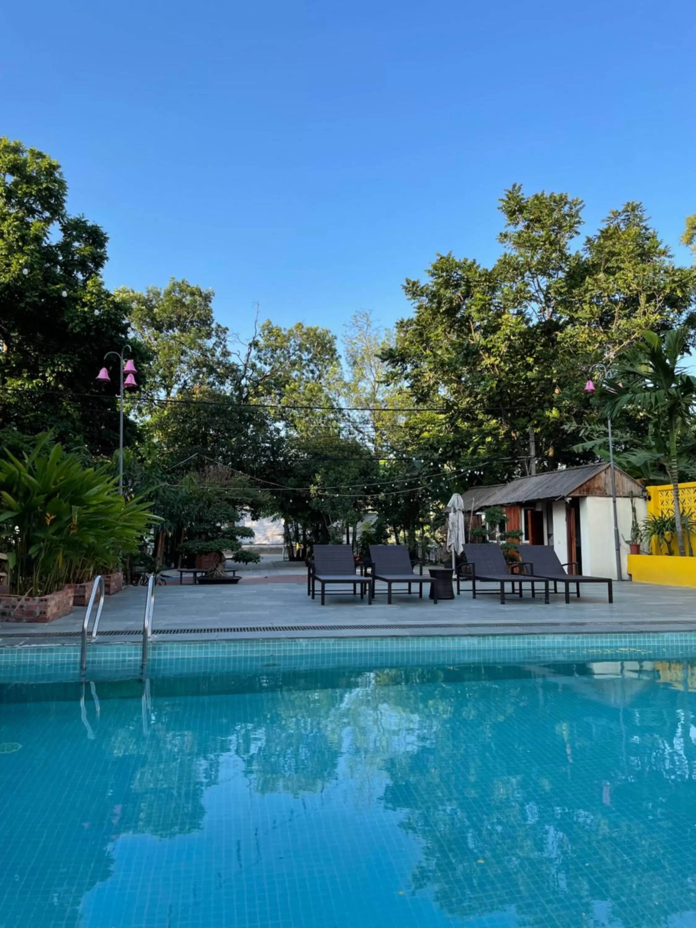 Pool view in Chez Loan Hotel