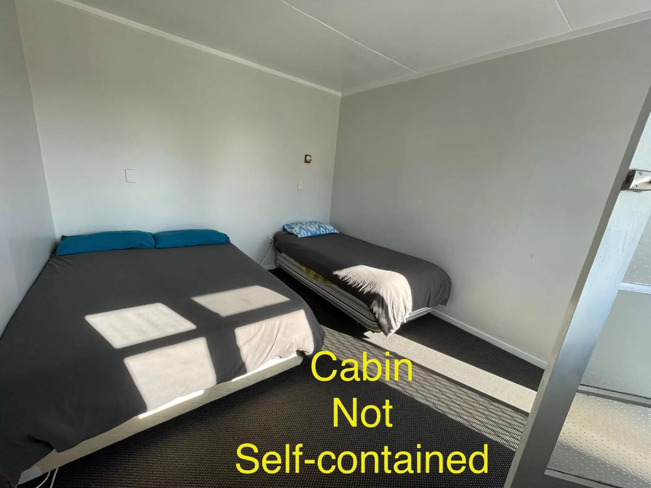 Bed in Oasis Motel & Holiday Park Turangi