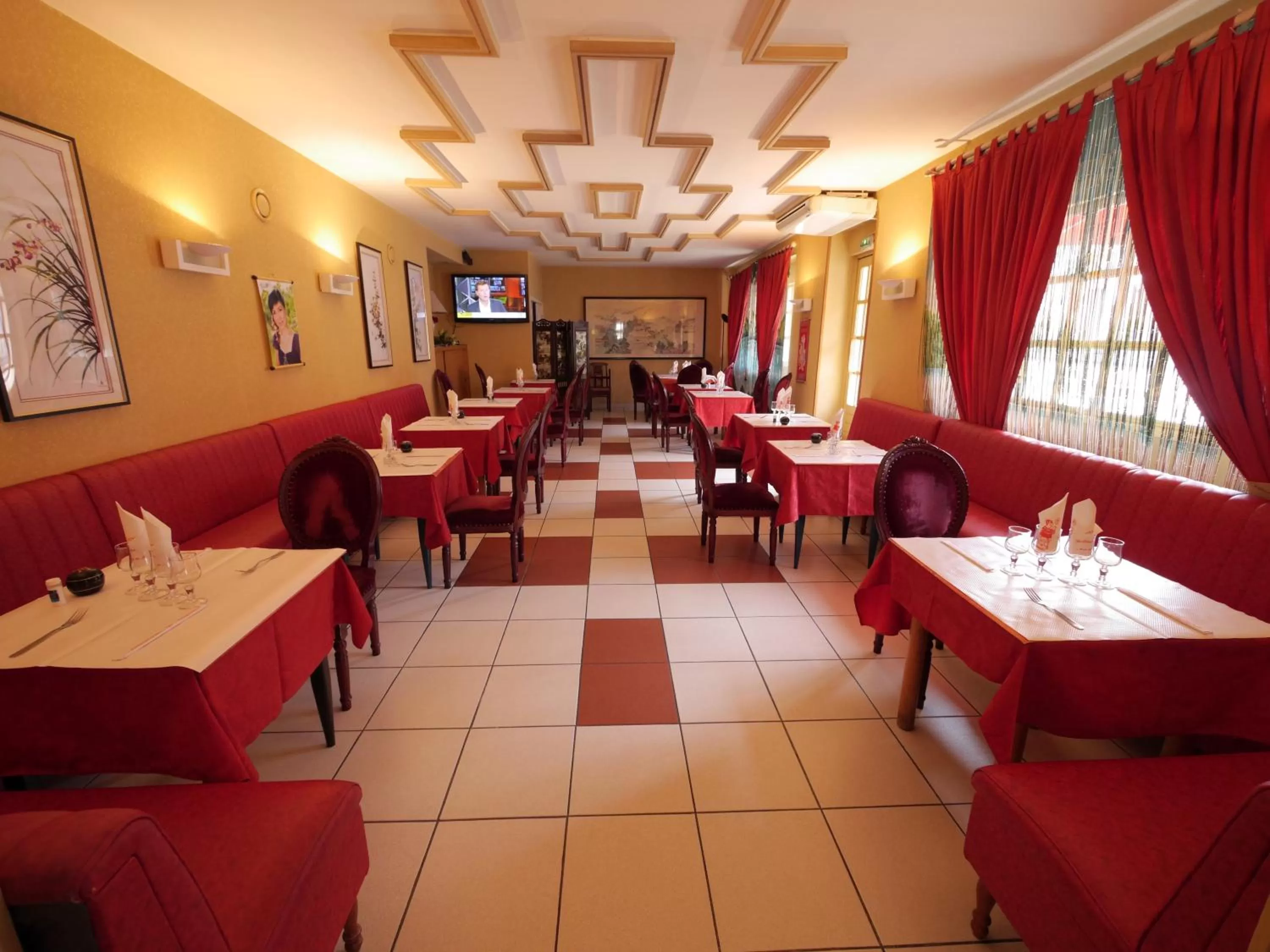 Restaurant/places to eat in Le Relais de Gascogne
