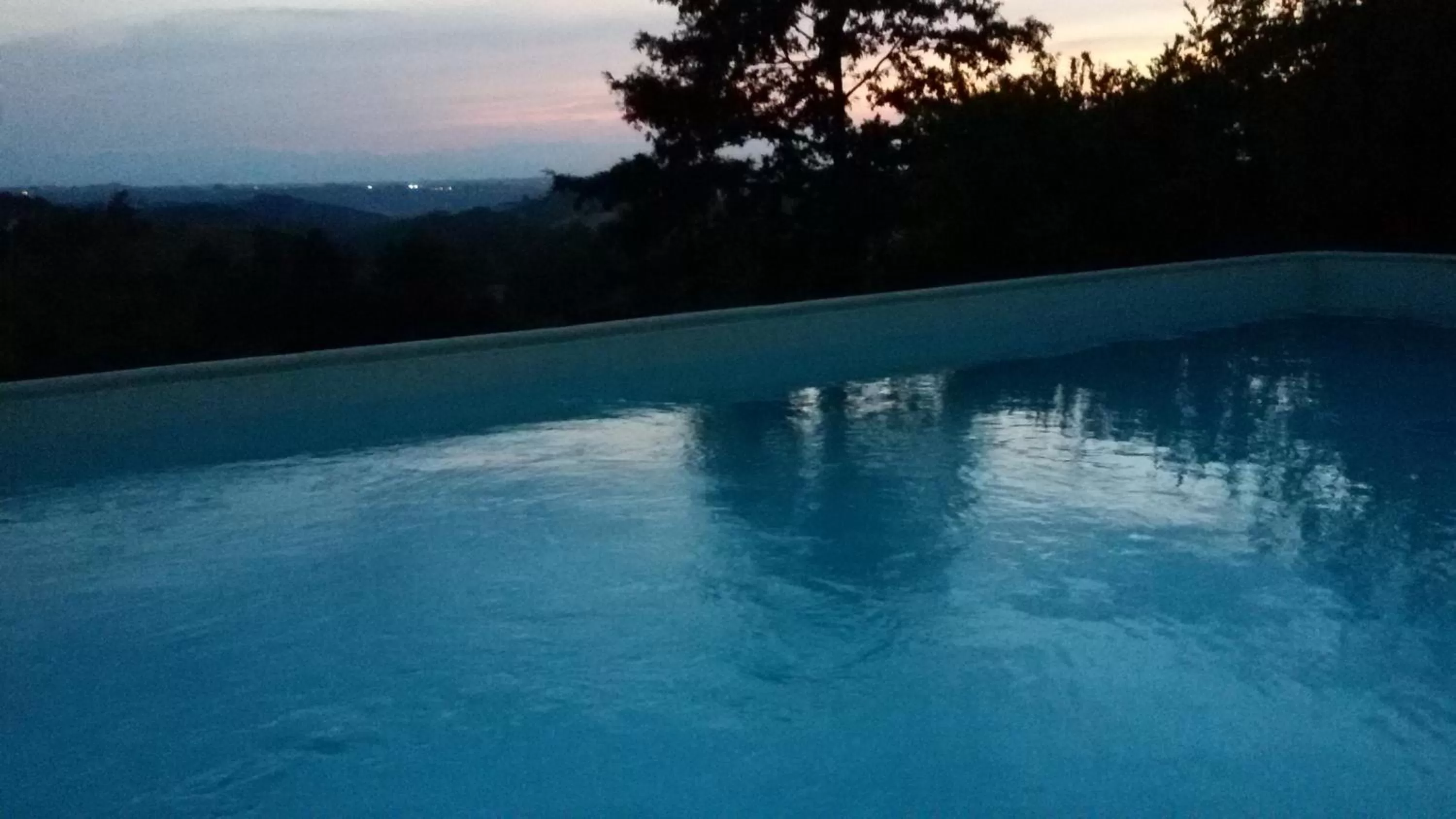 Swimming pool in Cascina Torello