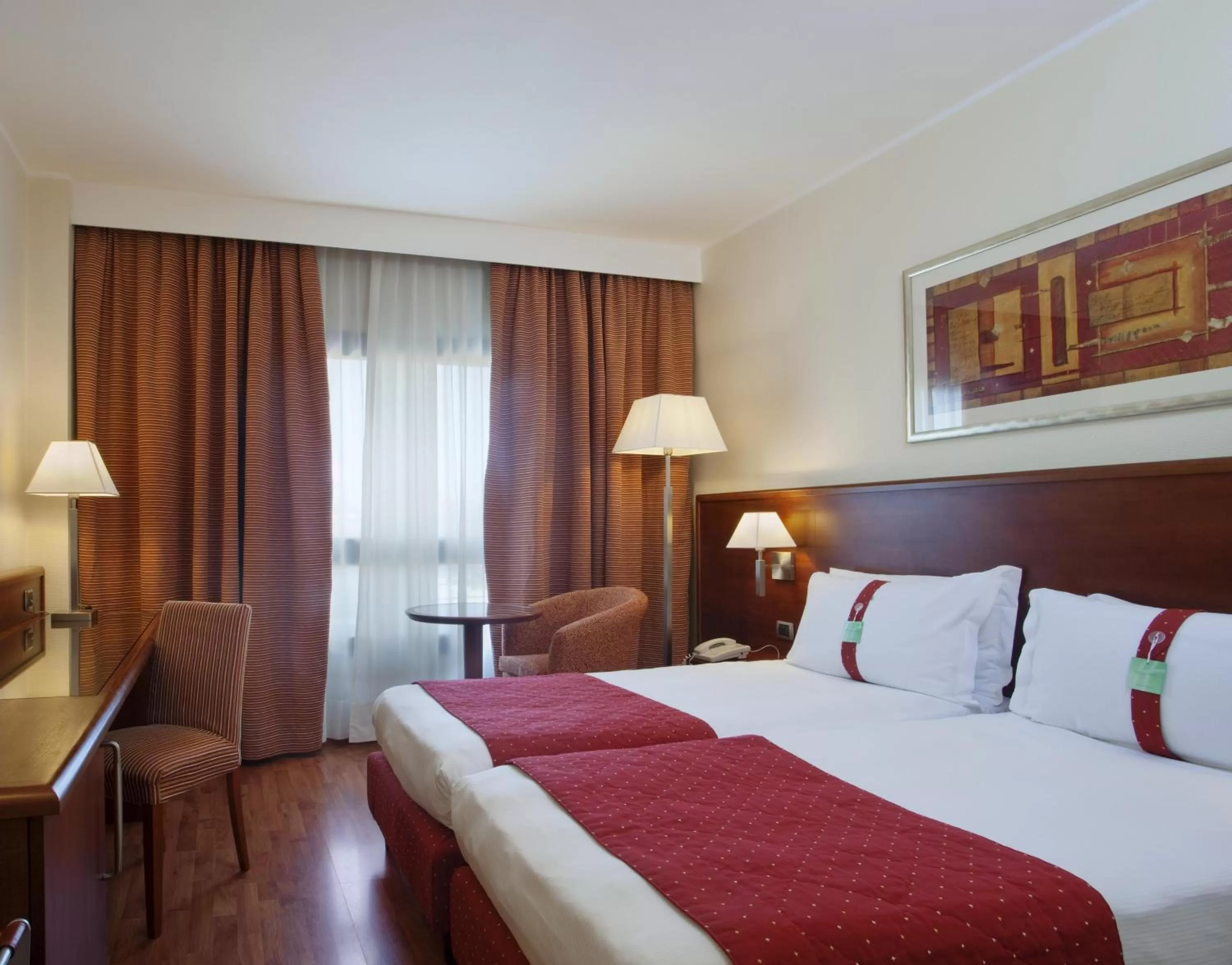 Photo of the whole room, Bed in Holiday Inn Cagliari by IHG