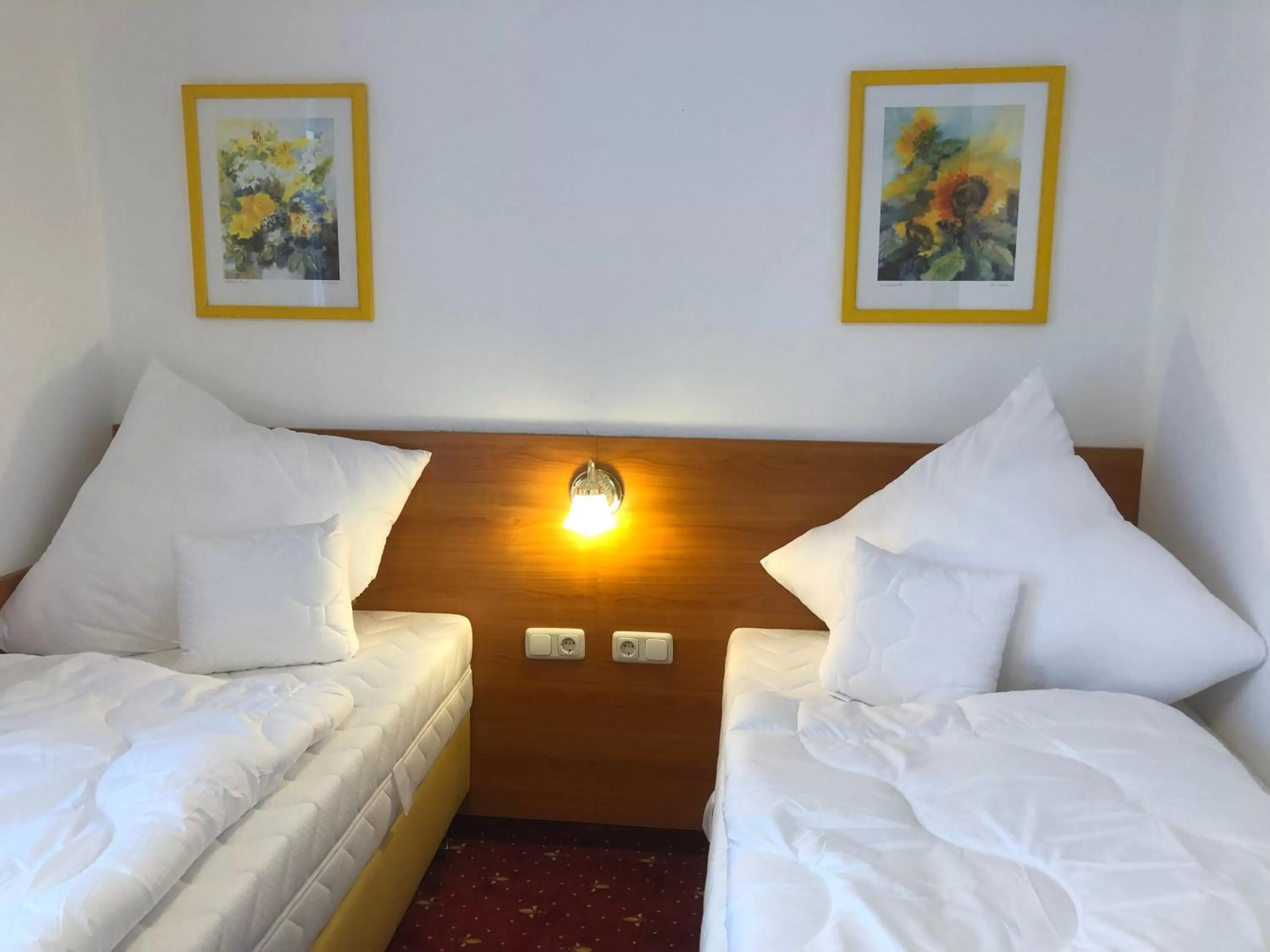 Bed in Hotel Alpenrose gut schlafen & frühstücken