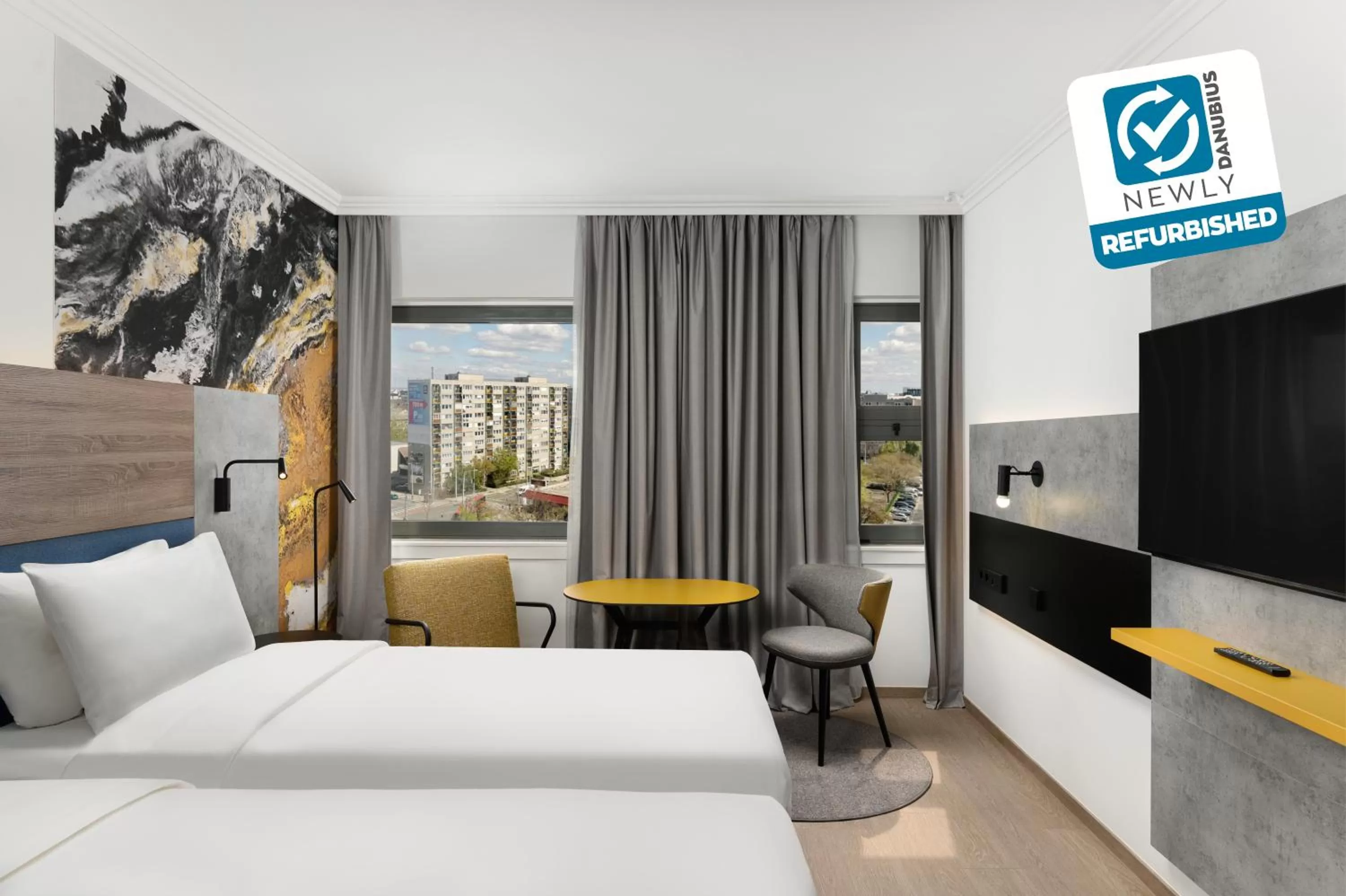 Premium Twin Room with City View ( newly refurbished ) in Danubius Hotel Helia