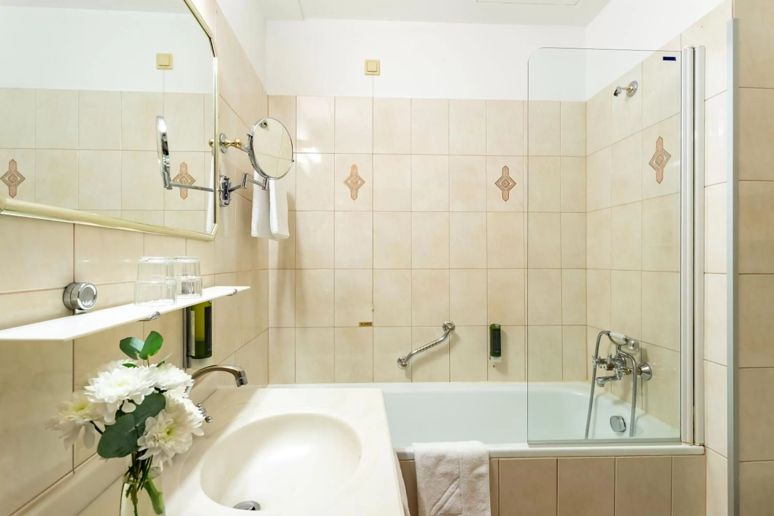 Classic Junior Suite in Theaterhotel & Suites Wien Classic Junior Suite in Theaterhotel & Suites Wien