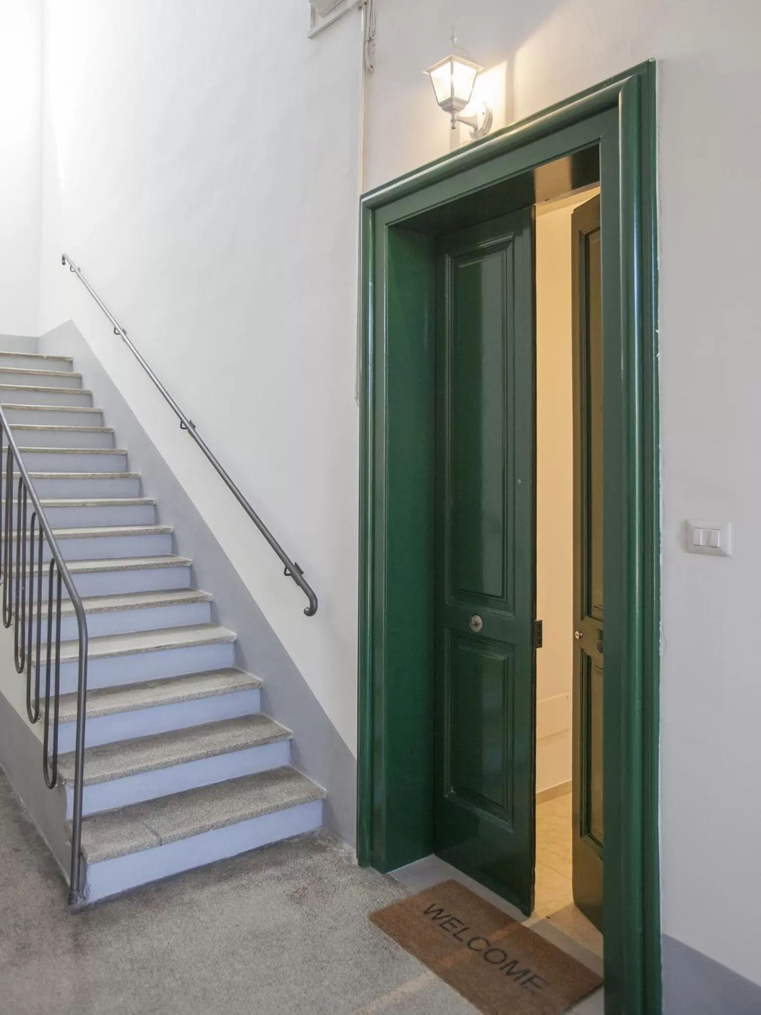 Facade/entrance in Suite Nina