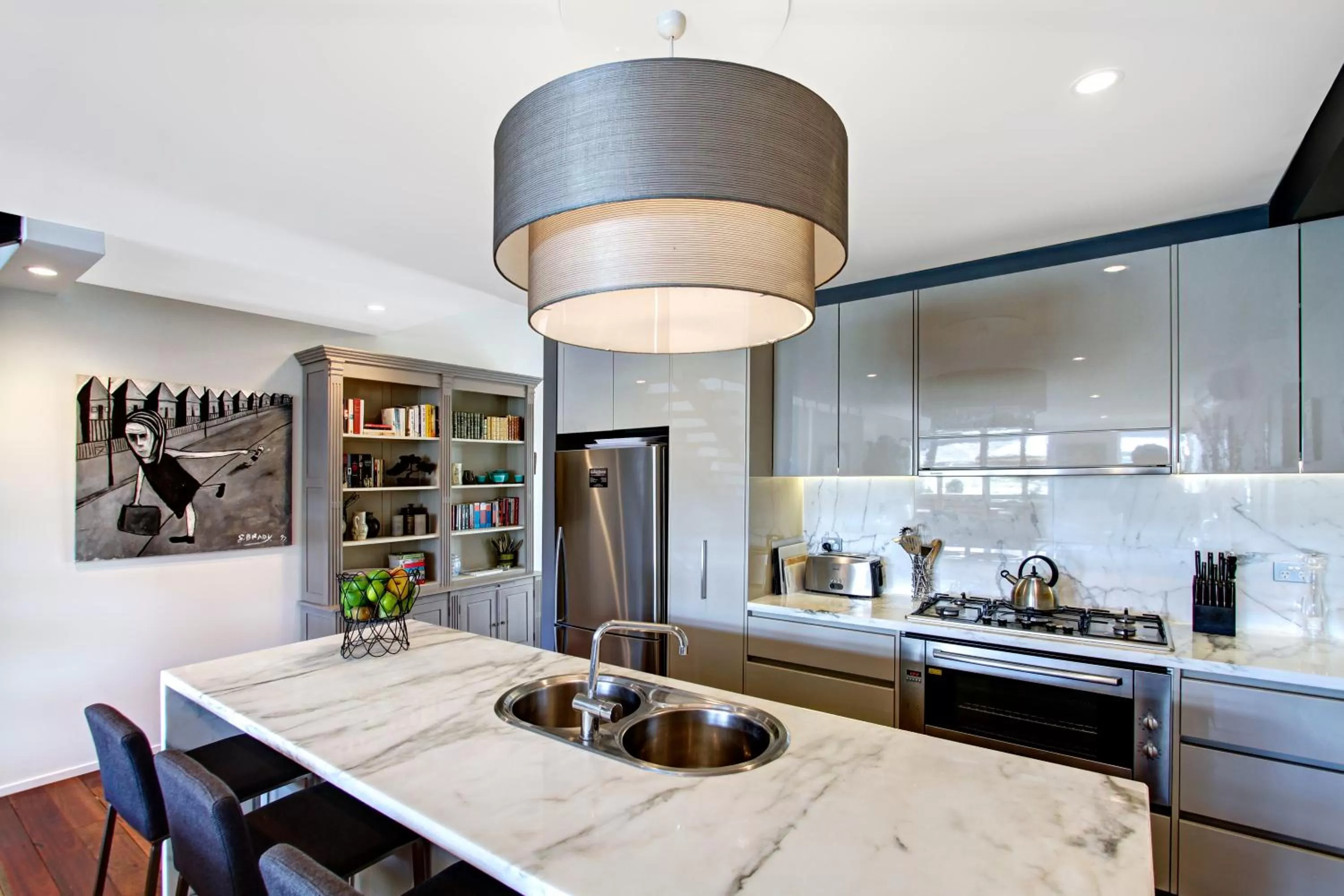 Kitchen or kitchenette in Byron Butter Factory Apartments