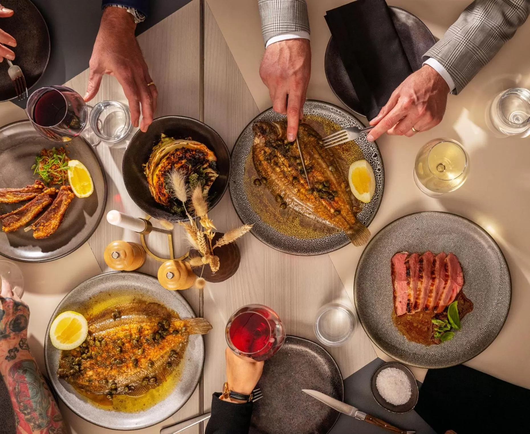 Restaurant/places to eat in Rydges Lakeland Resort Queenstown