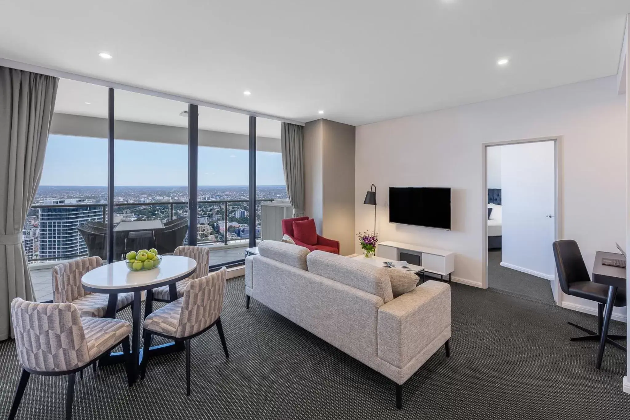 Two-Bedroom Altitude Suite in Meriton Suites Kent Street, Sydney Two-Bedroom Altitude Suite in Meriton Suites Kent Street, Sydney