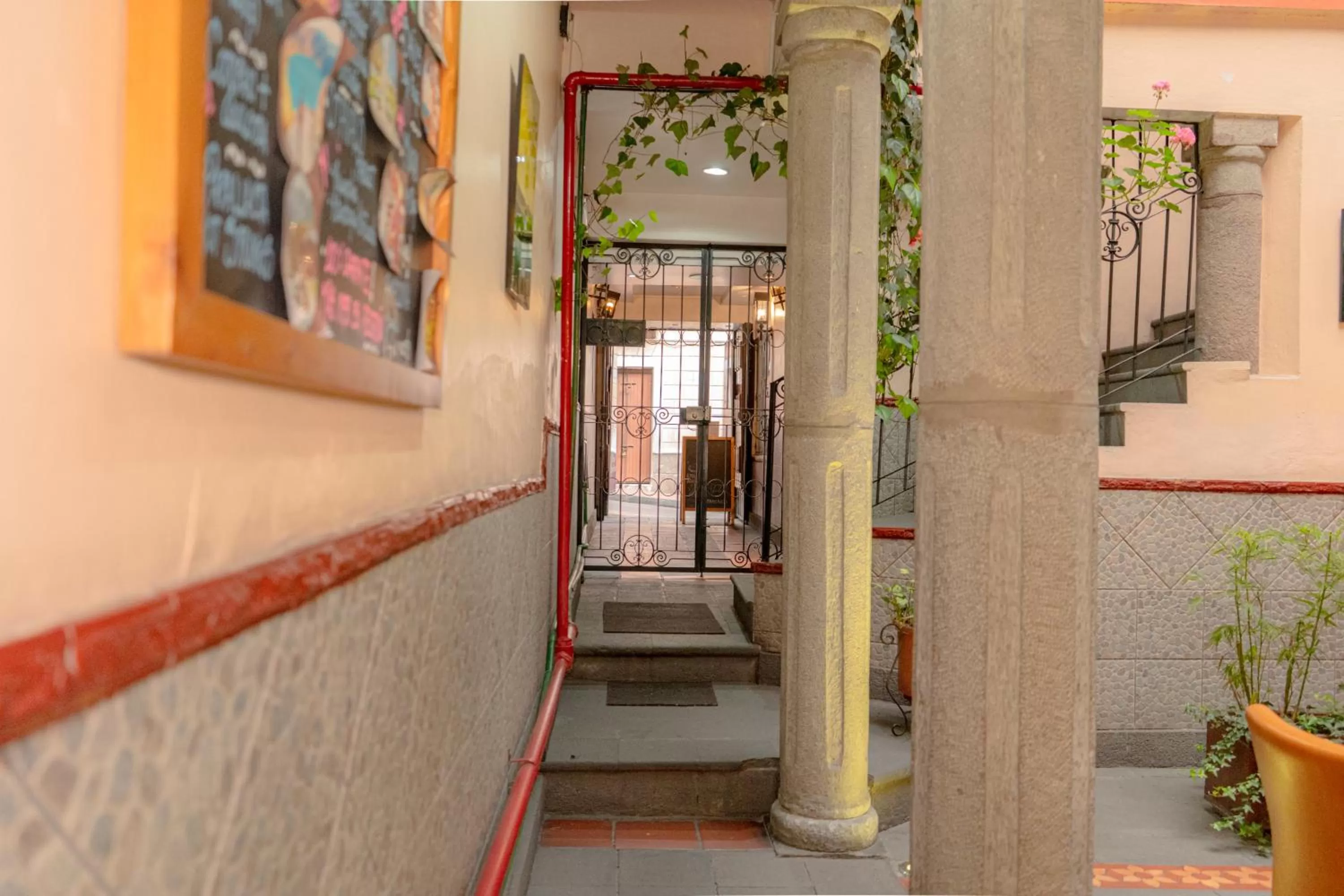 Facade/entrance in Rincón Familiar Hostel Boutique