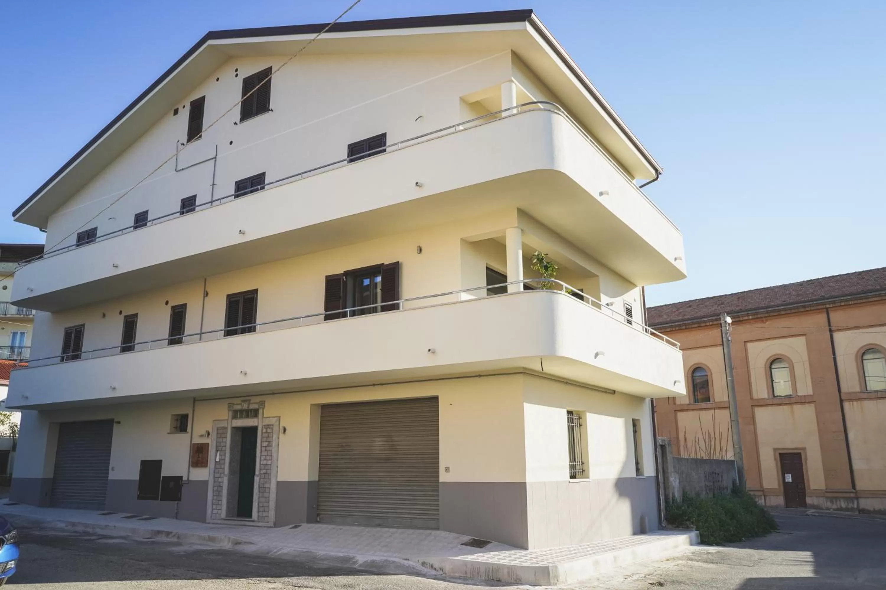 Property Building in Ulivo Design b&b